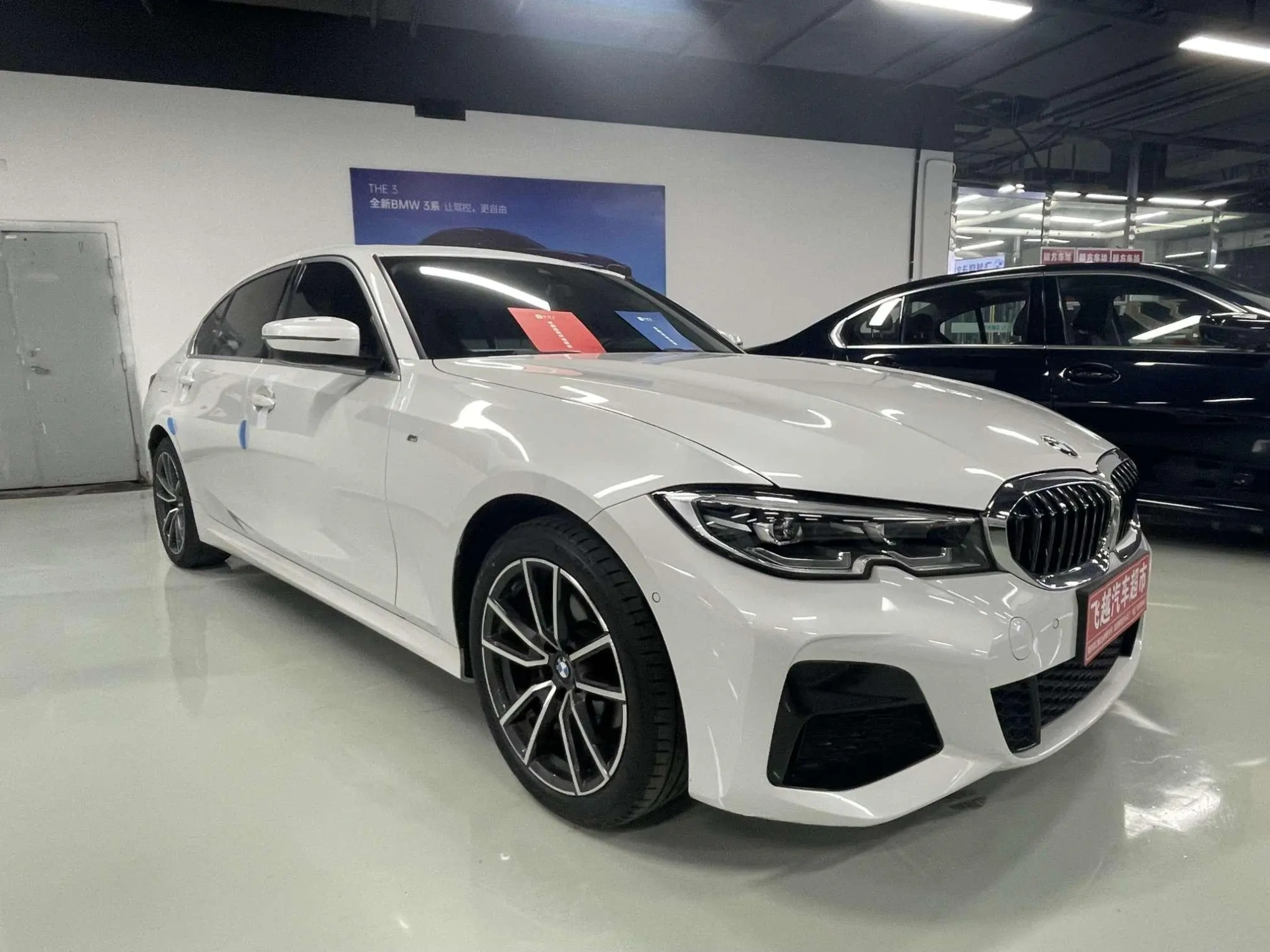 BMW BMW 3 Series Second facelift 325Li M sports suit