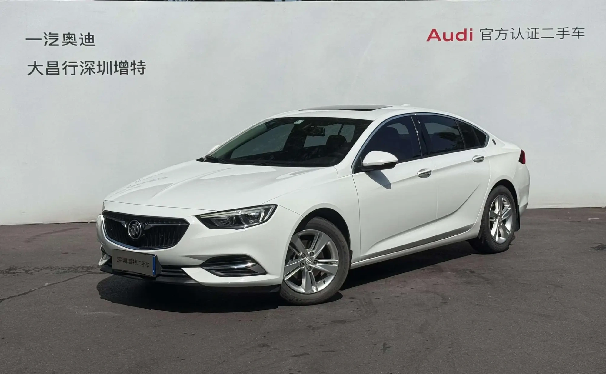 Buick Regal 20T Elite Country VI