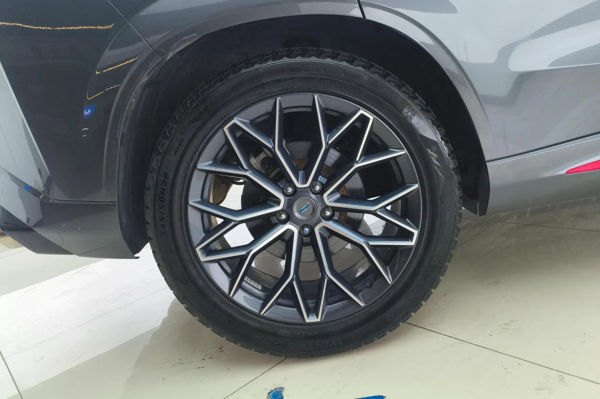 Changan Auchan Changan Auchan Z6 Blue Whale 1.5T DCT Smart Collar Type