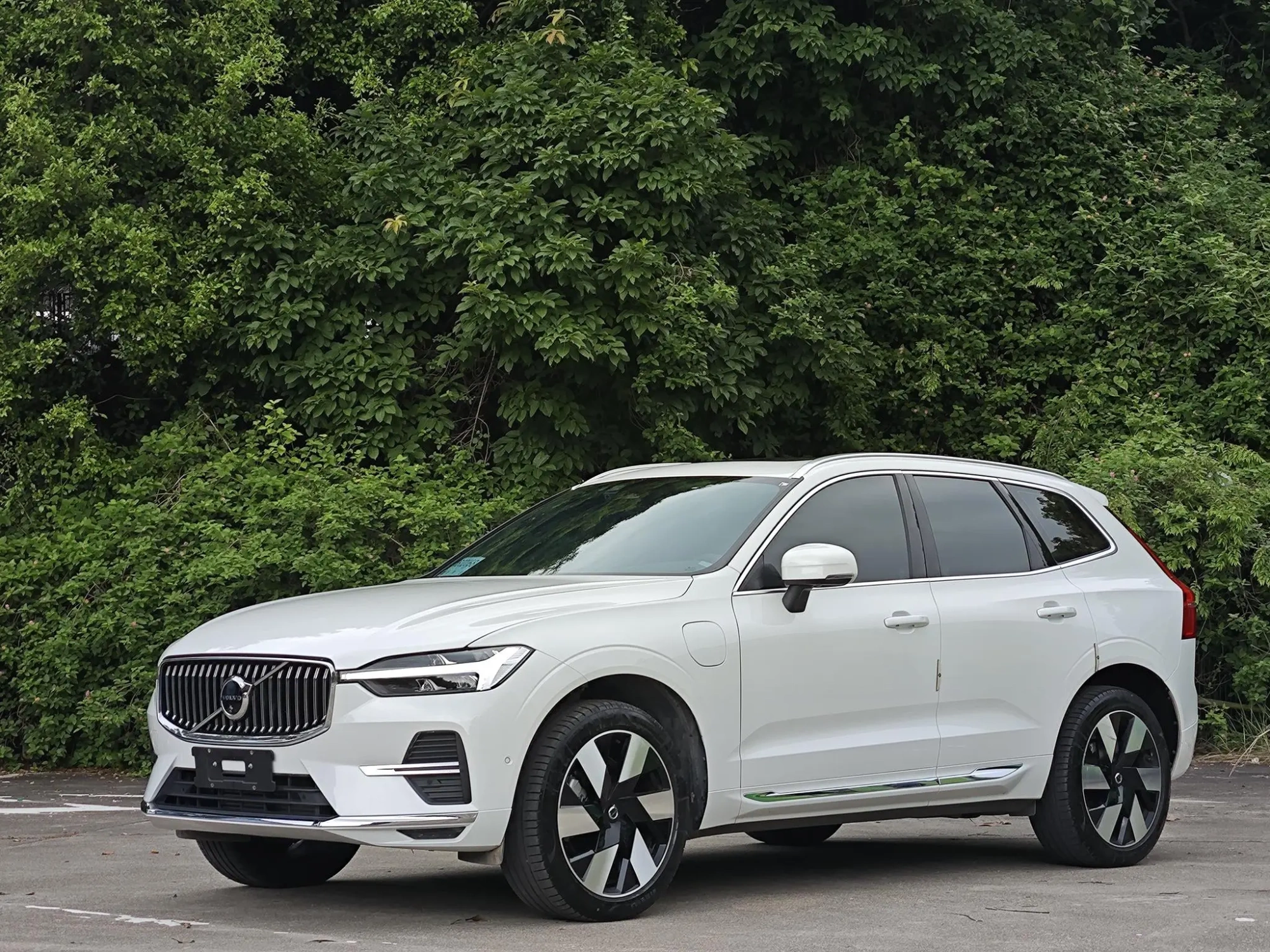 Volvo Volvo XC60 PHEV T8 four-wheel drive long battery life Zhiyuan Deluxe Edition