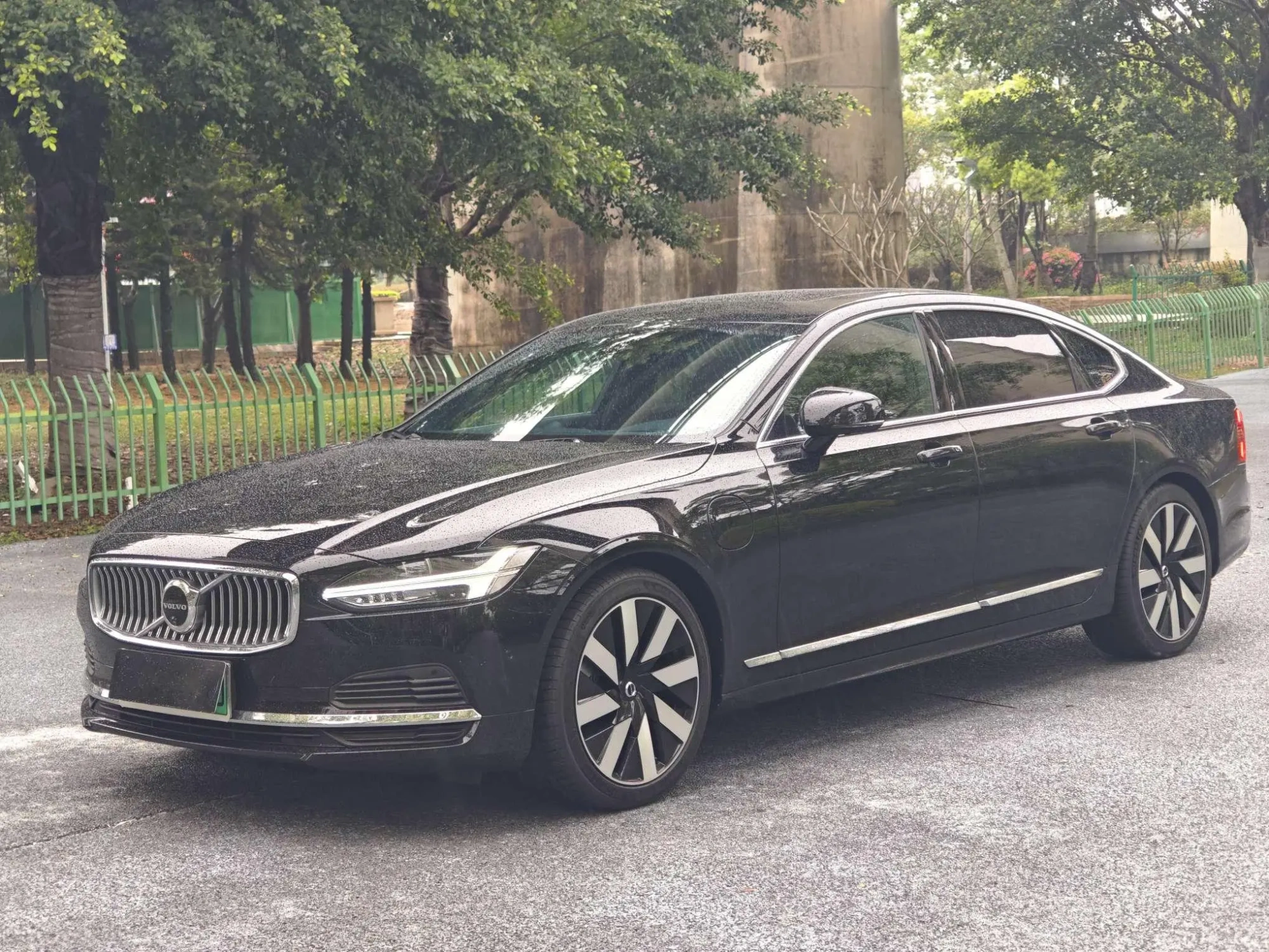 Volvo Volvo S90 PHEV T8 four-wheel drive long battery life Zhiya Deluxe Edition
