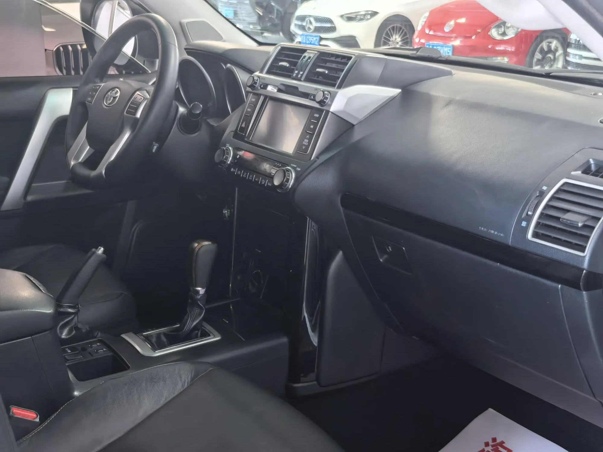 TOYOTA Prado 2.7L automatic standard version