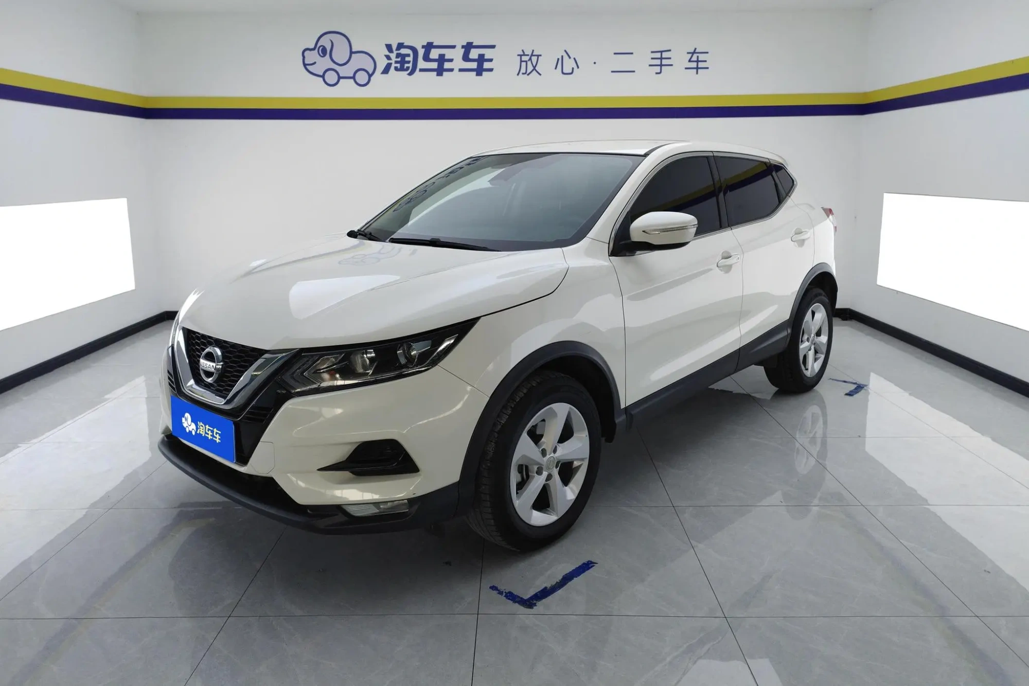 Nissan Qashqai 2.0 L XV Smart Edition
