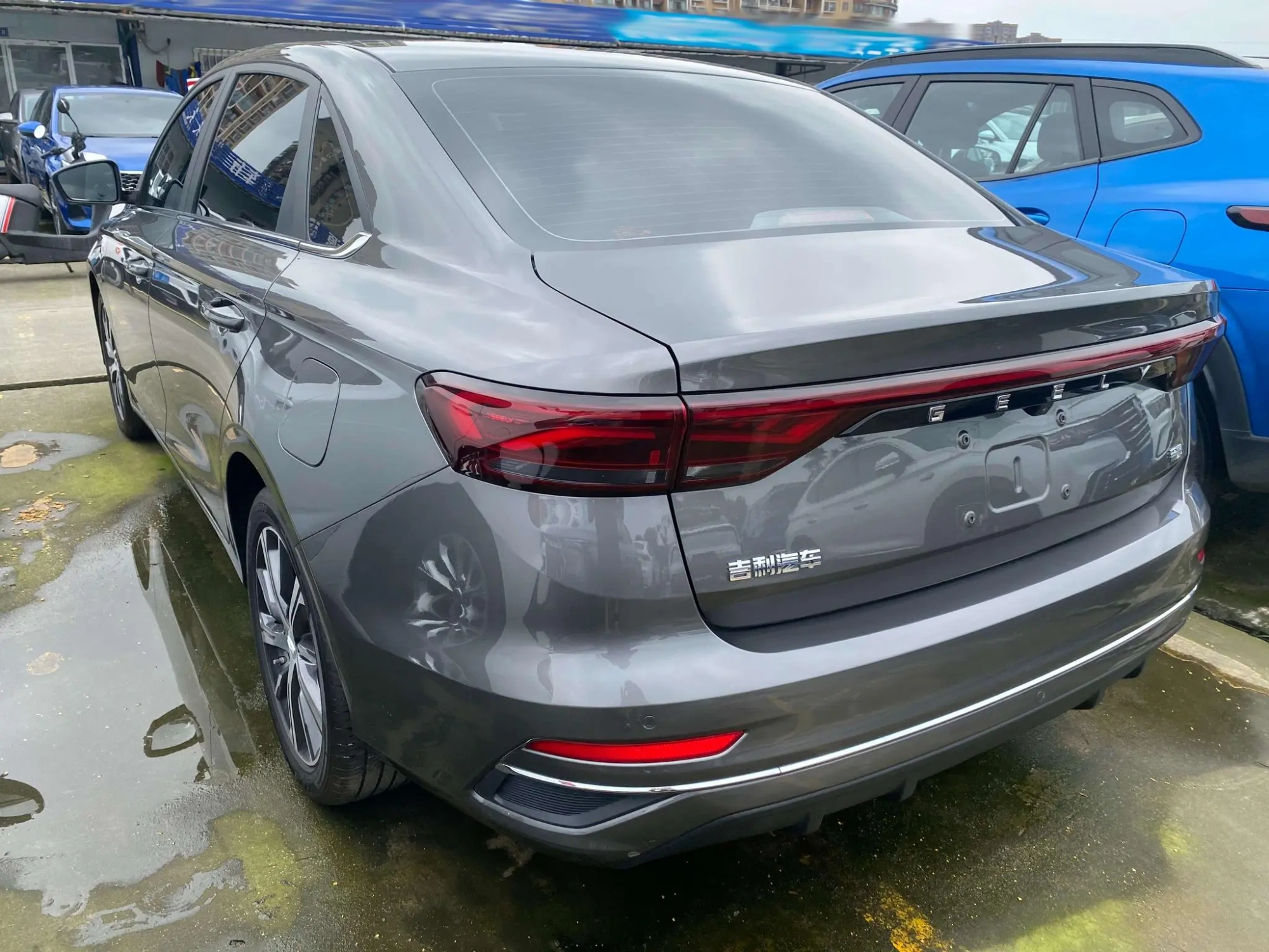 Geely Emgrand 4th generation Champion Edition 1.5L CVT Luxury