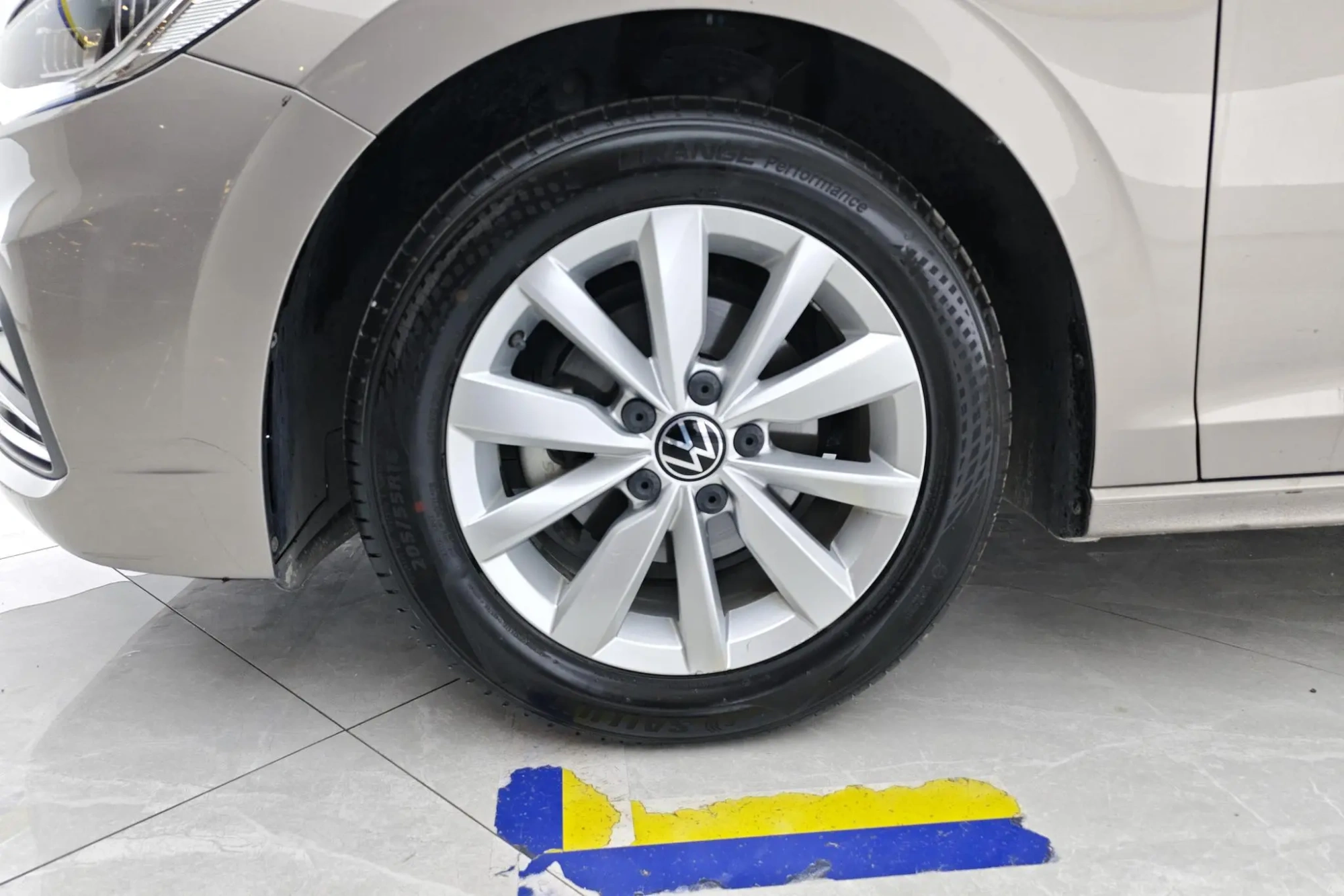 Volkswagen Bora 1.5L automatic comfort intelligent version