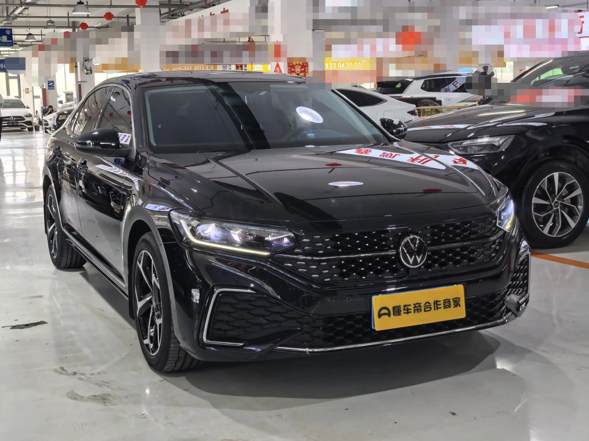 Volkswagen Passat Outstanding 330TSI Starry Sky Elite Edition