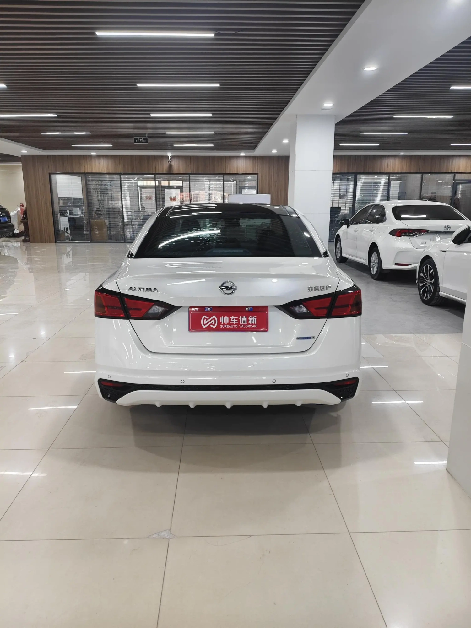 Nissan Teana 2.0 L XL Upper Smart Travel Edition