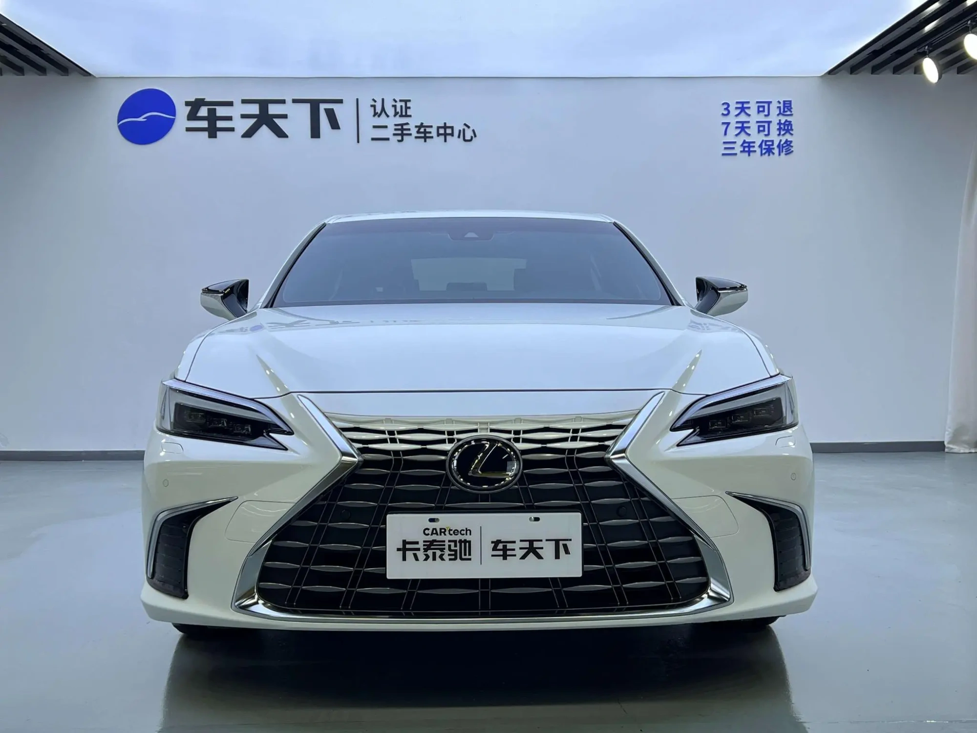 Lexus Lexus ES 200 Premium Edition