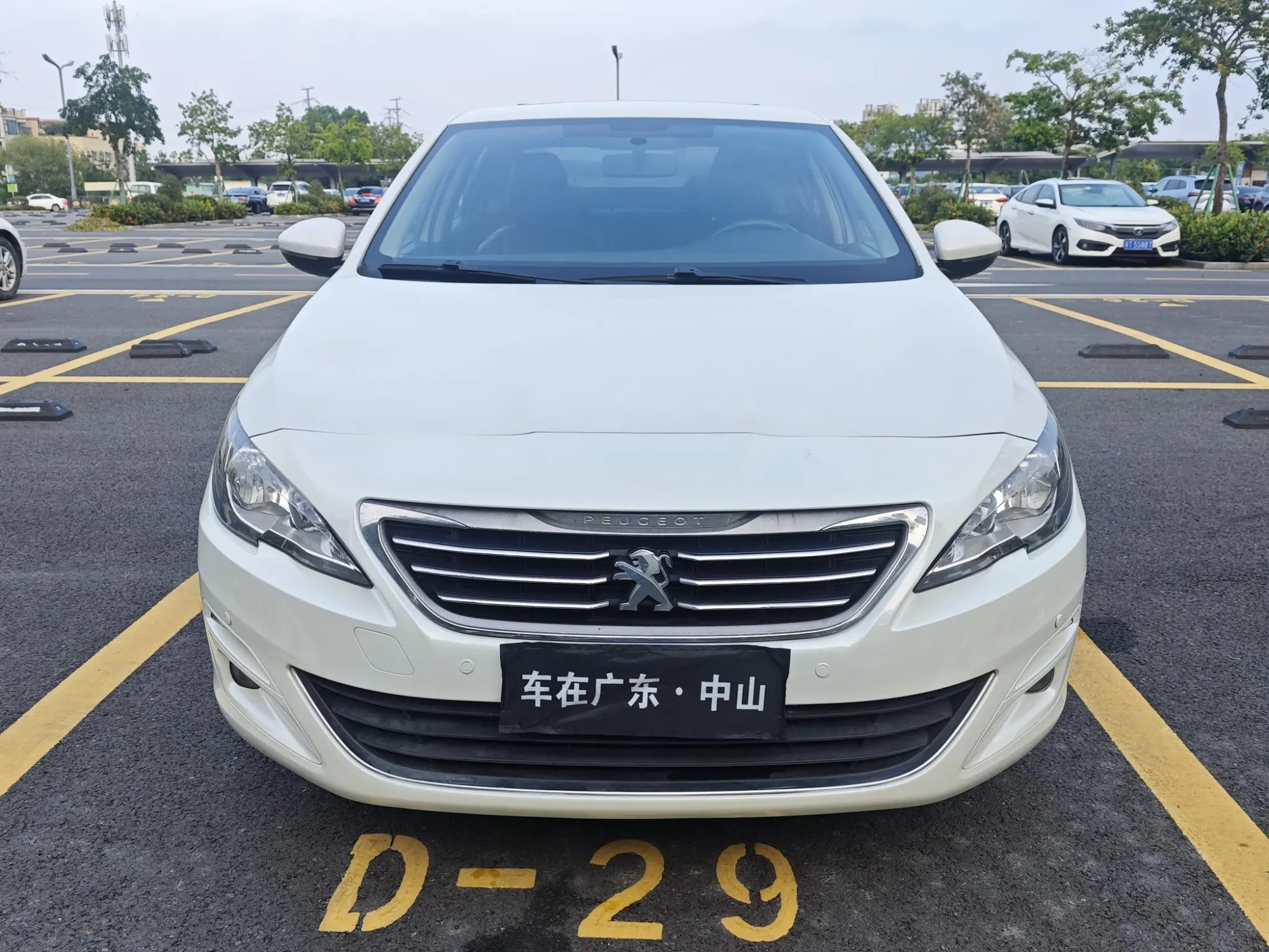 Peugeot Peugeot 408 1.6T Automatic Deluxe Edition