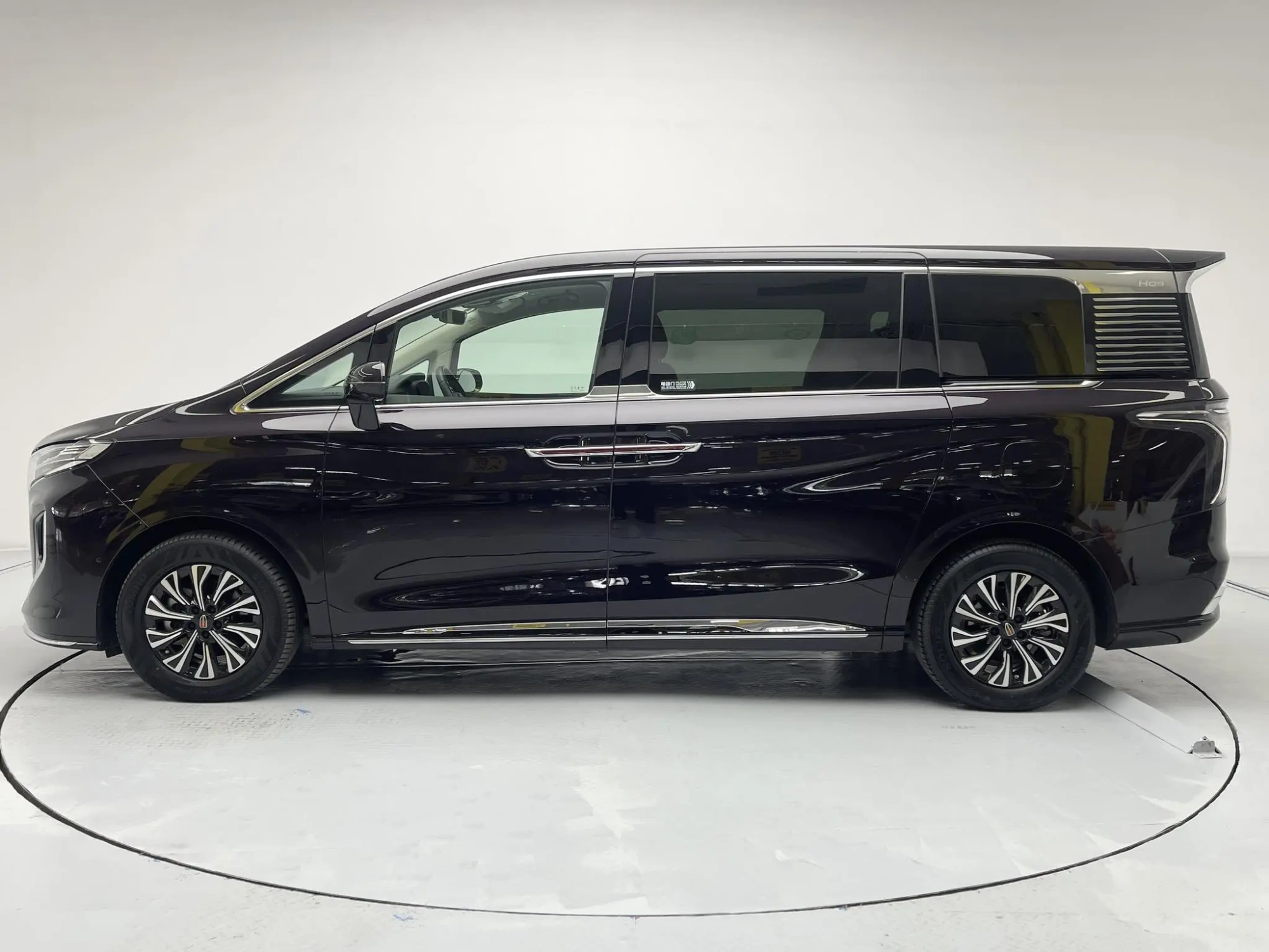 Hongqi Hongqi HQ9 PHEV Four-wheel drive Deluxe Edition