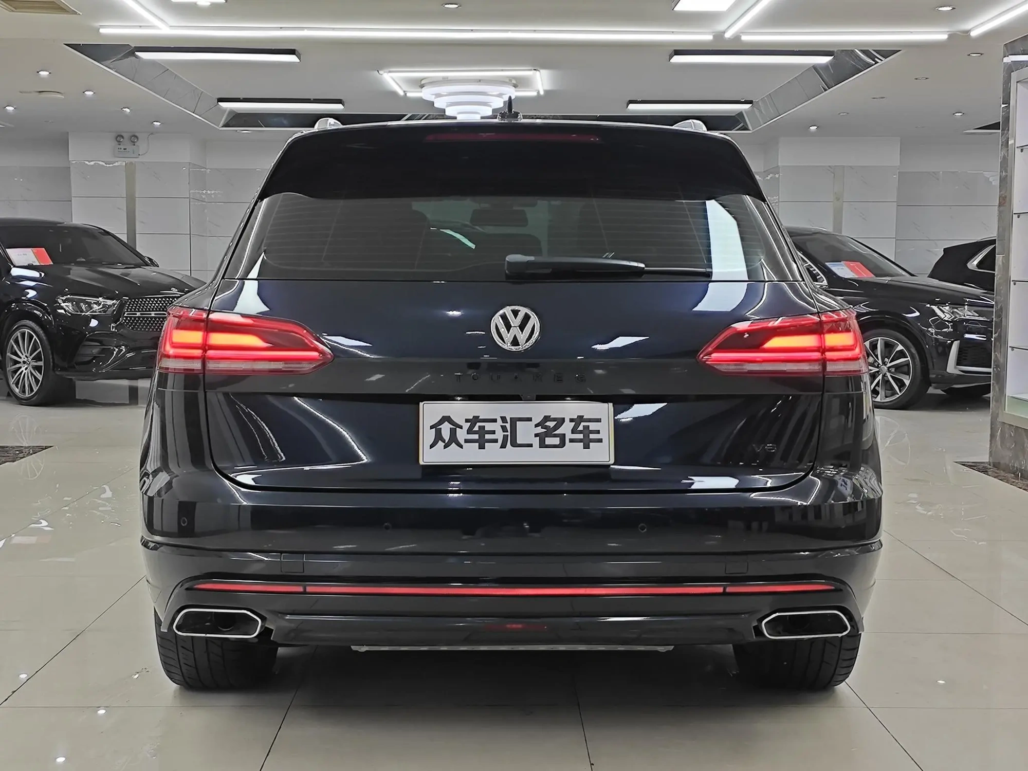 Volkswagen Touareg 3.0 TSI Sharp Front Version Country VI