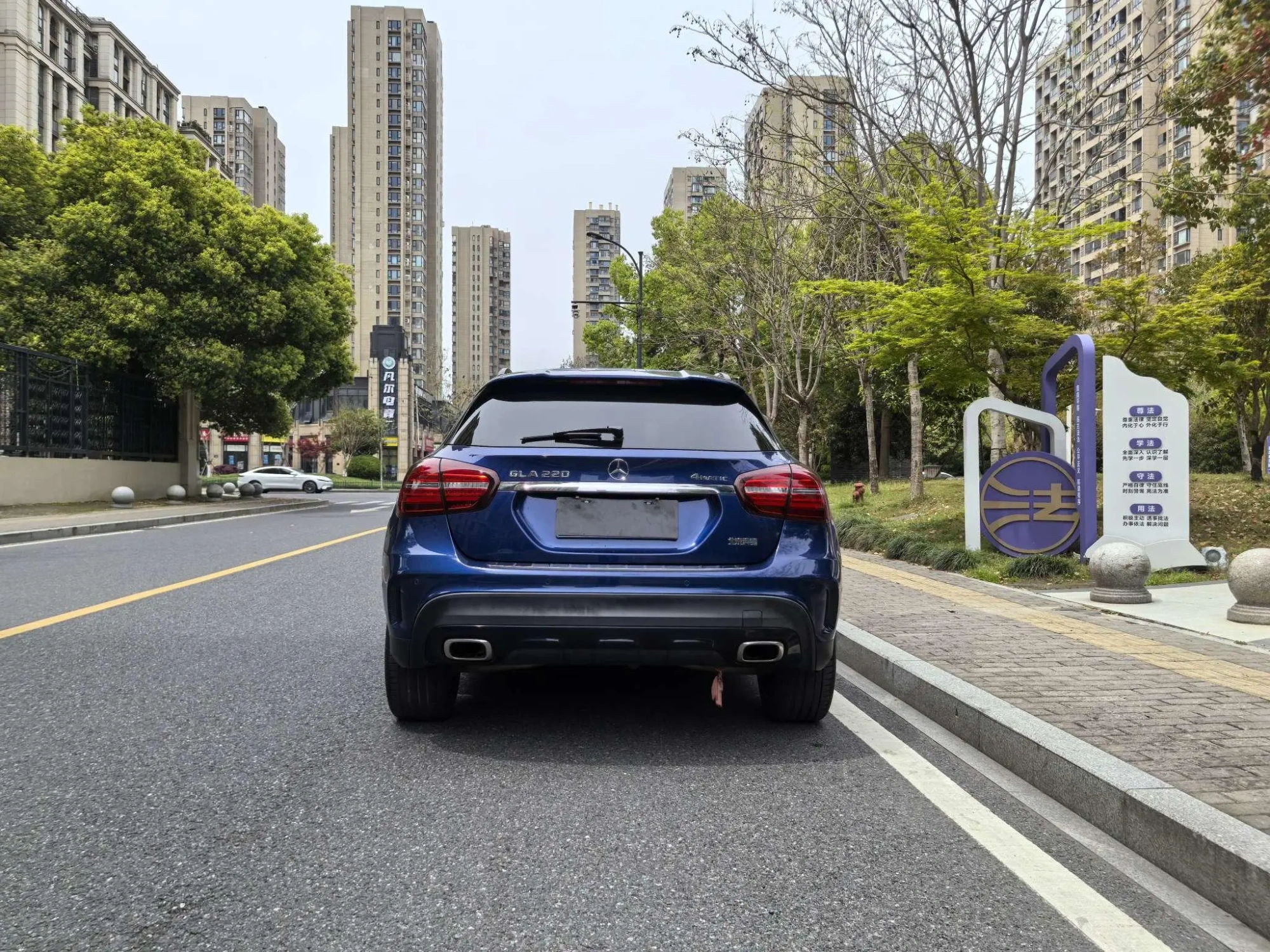 Mercedes-Benz Mercedes-Benz GLA GLA 220 4MATIC sports type