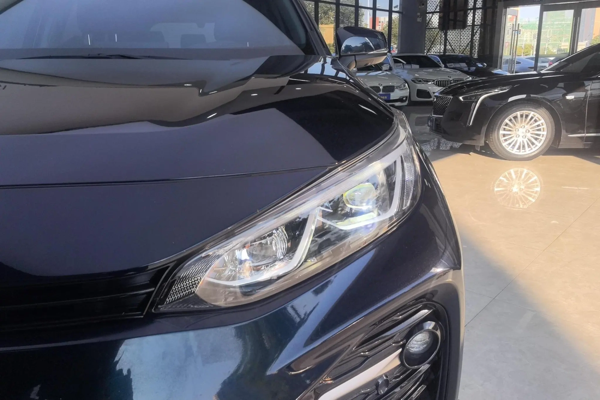 TOYOTA Wilanda Dual engine 2.5L four-wheel drive Premium edition