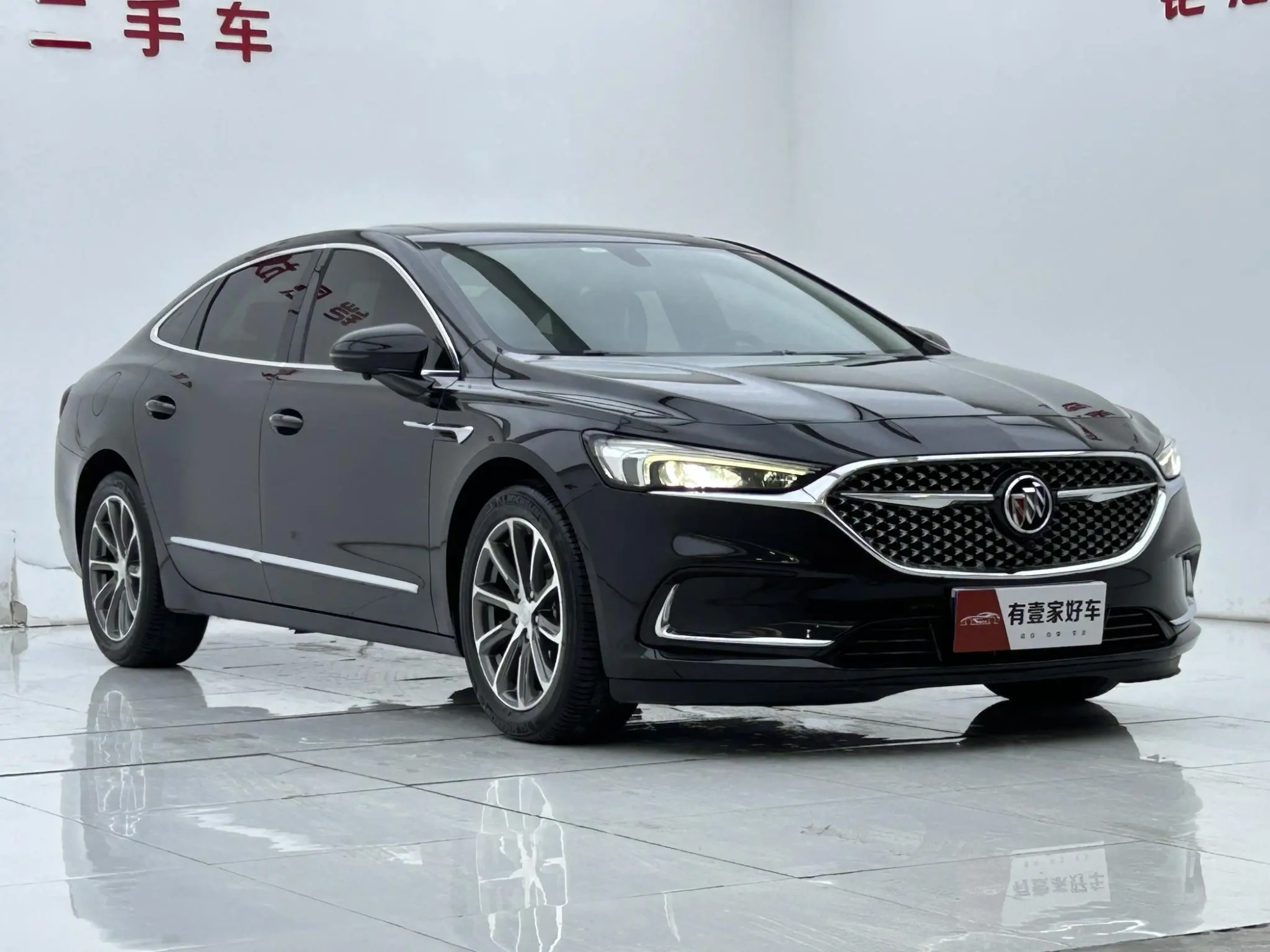 Buick Lacrosse 652T luxury