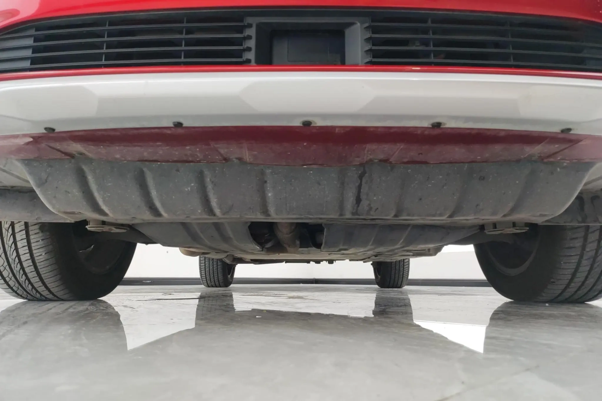 BYD Song Pro DM DM 1.5T four-wheel drive performance version flagship model