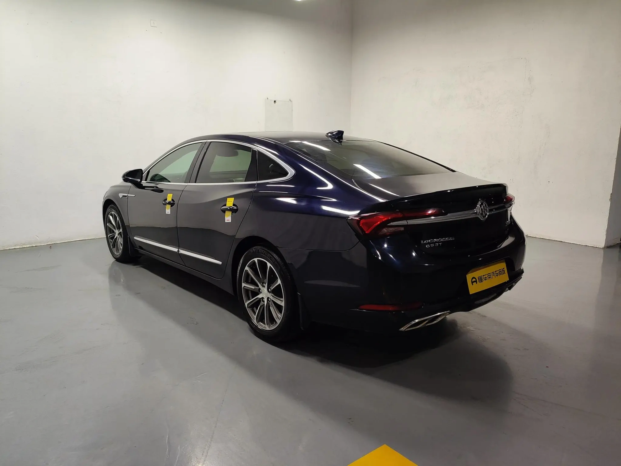 Buick Lacrosse 652T luxury