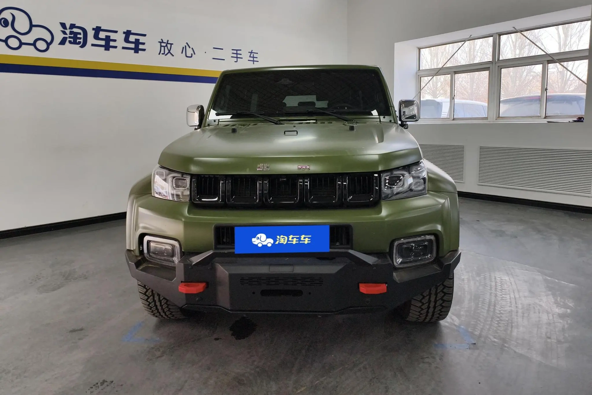 Beijing Beijing off-road BJ40 2.0D automatic four-wheel drive blade Hero version knight type
