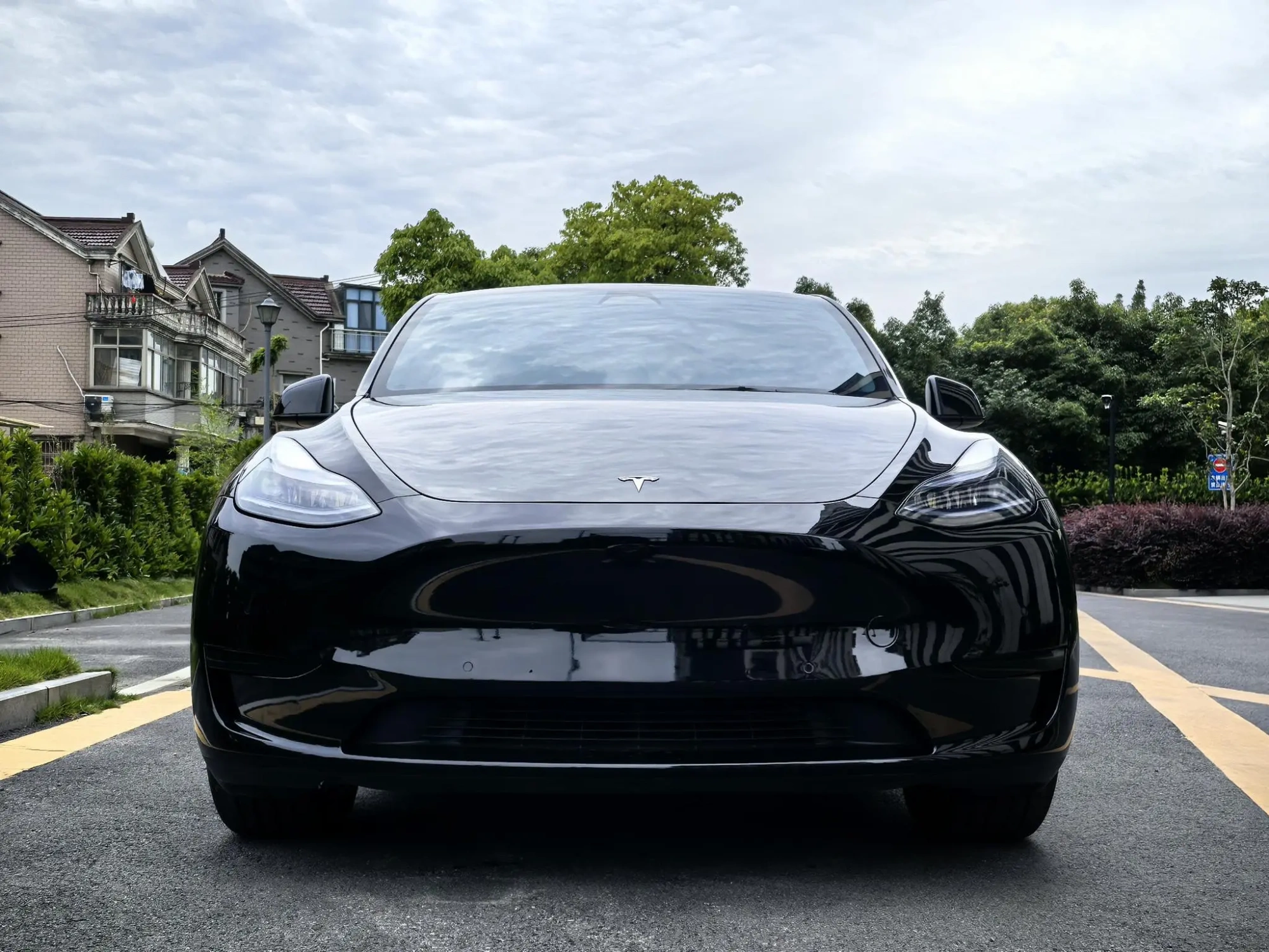 Tesla Model Y Facelifted rear-wheel drive version