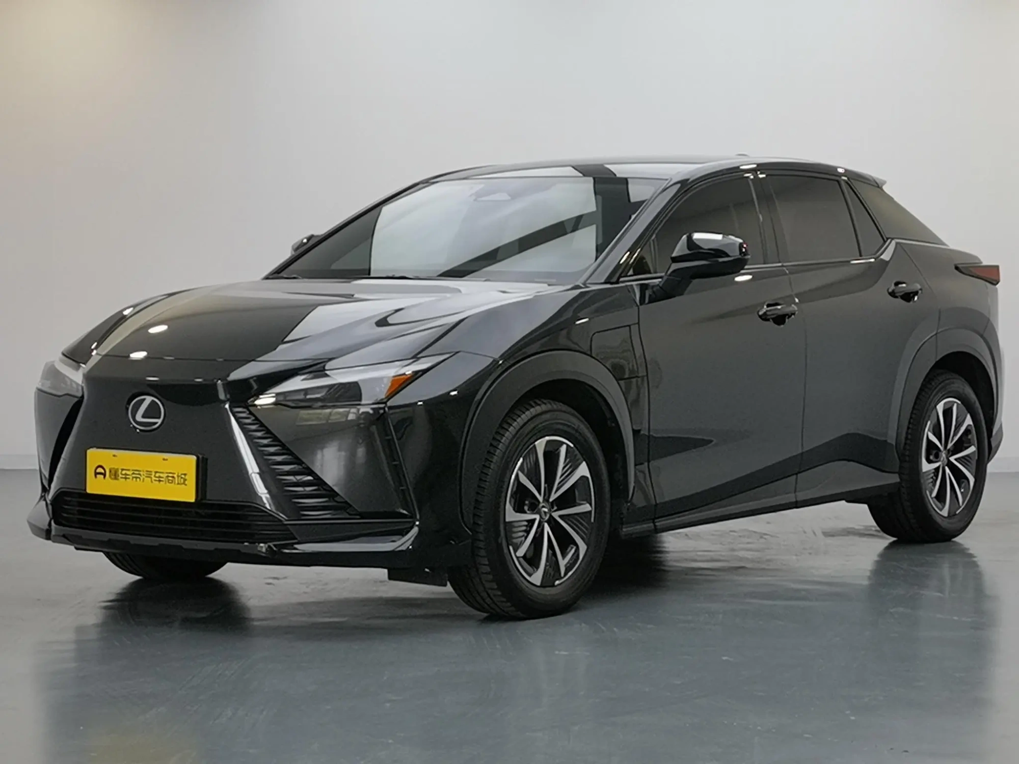 Lexus Lexus RZ 450e DIRECT4 Indulgent Edition