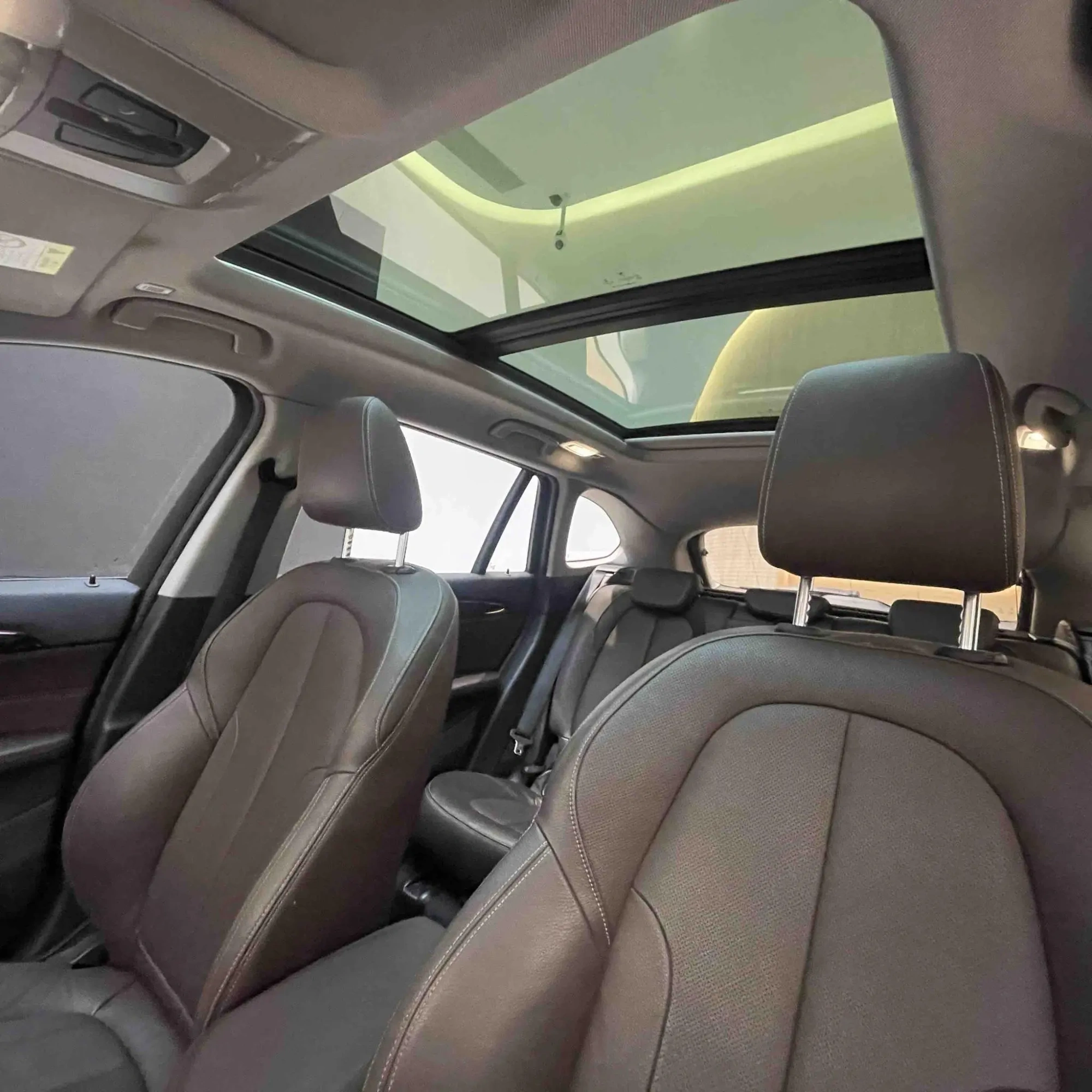 BMW BMW X1 sDrive18Li Exclusive type