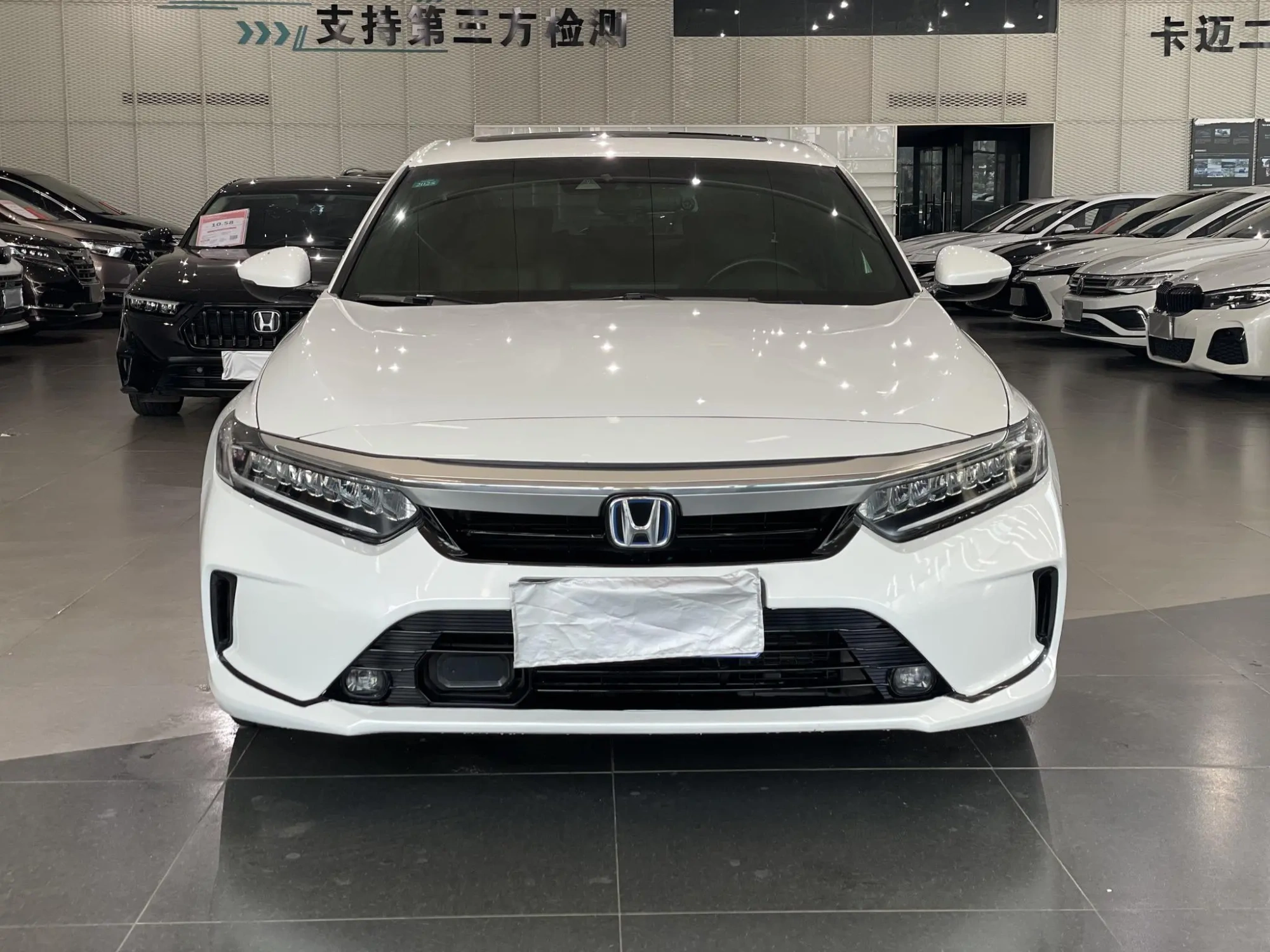 Honda Yingshipai Rui*Hybrid 2.0L Jingya Version