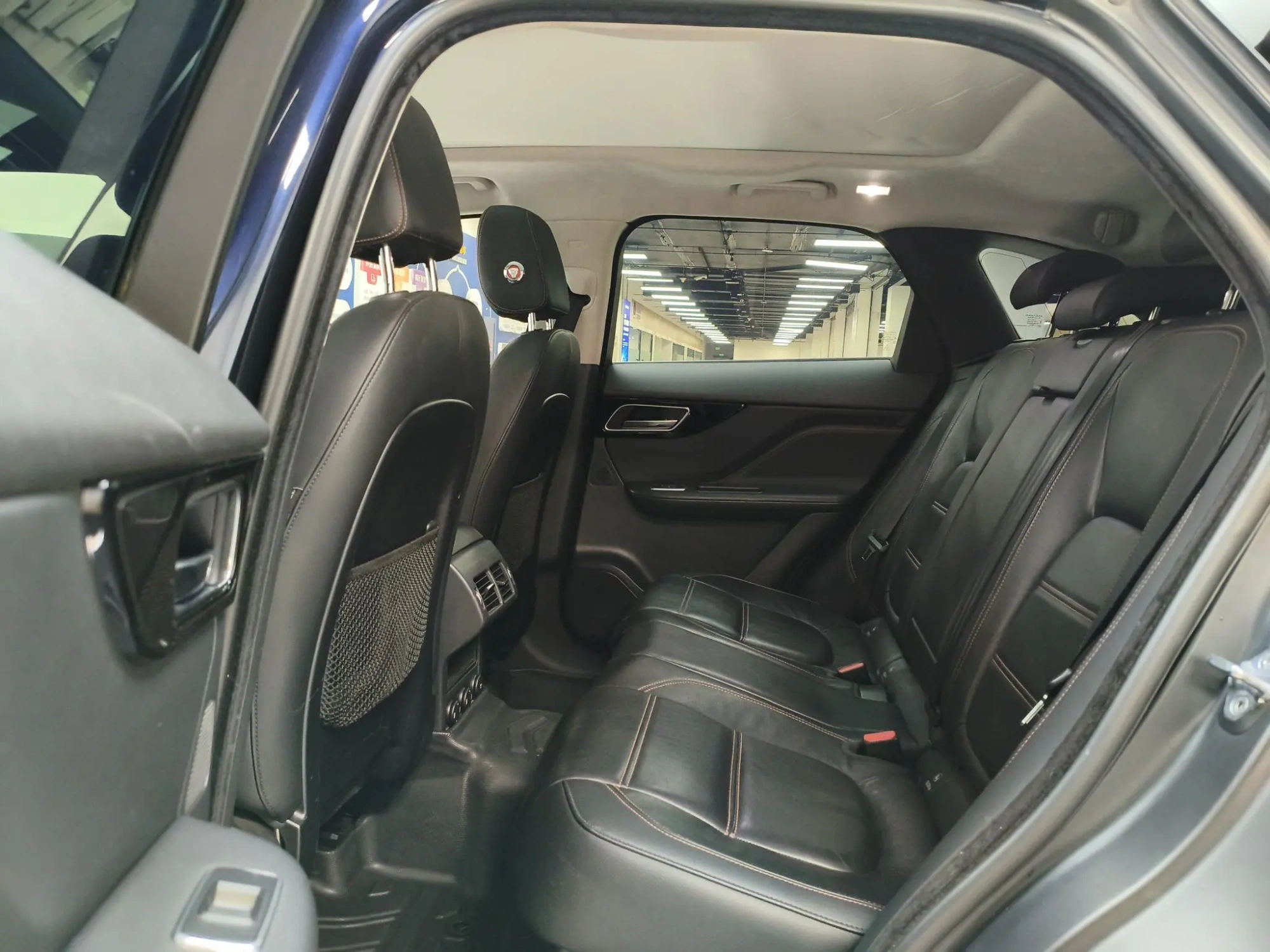 Jaguar Jaguar F-PACE 2.0T four-wheel drive Urban Exclusive Edition