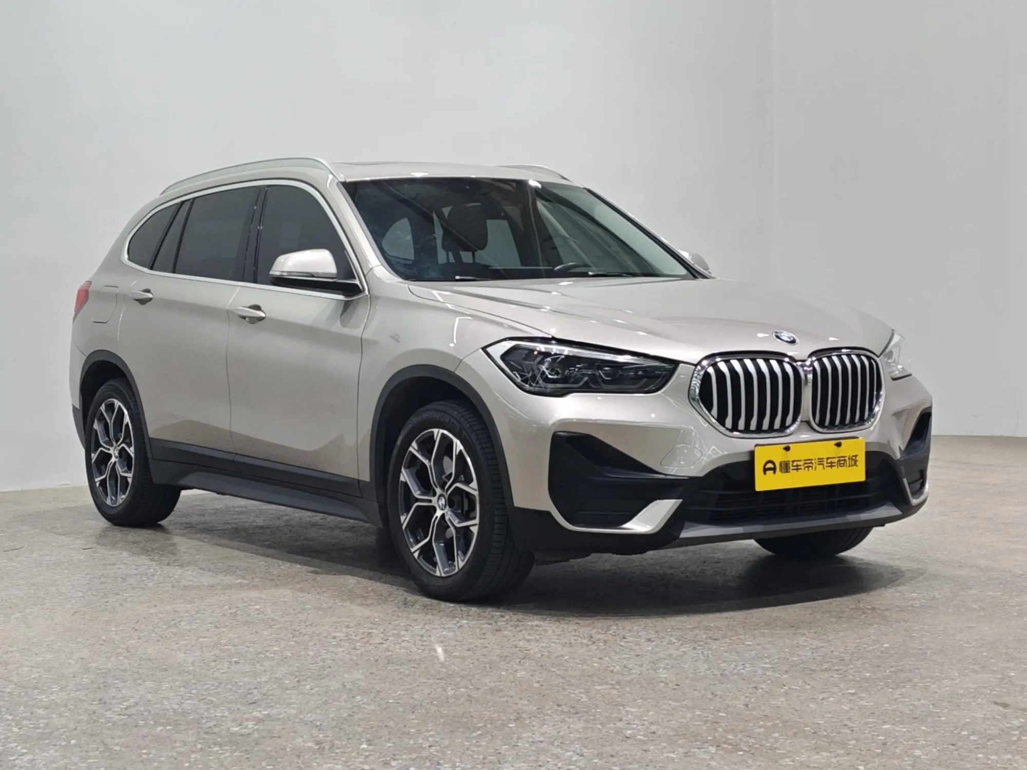 BMW BMW X1 Facelift sDrive25Li leading type