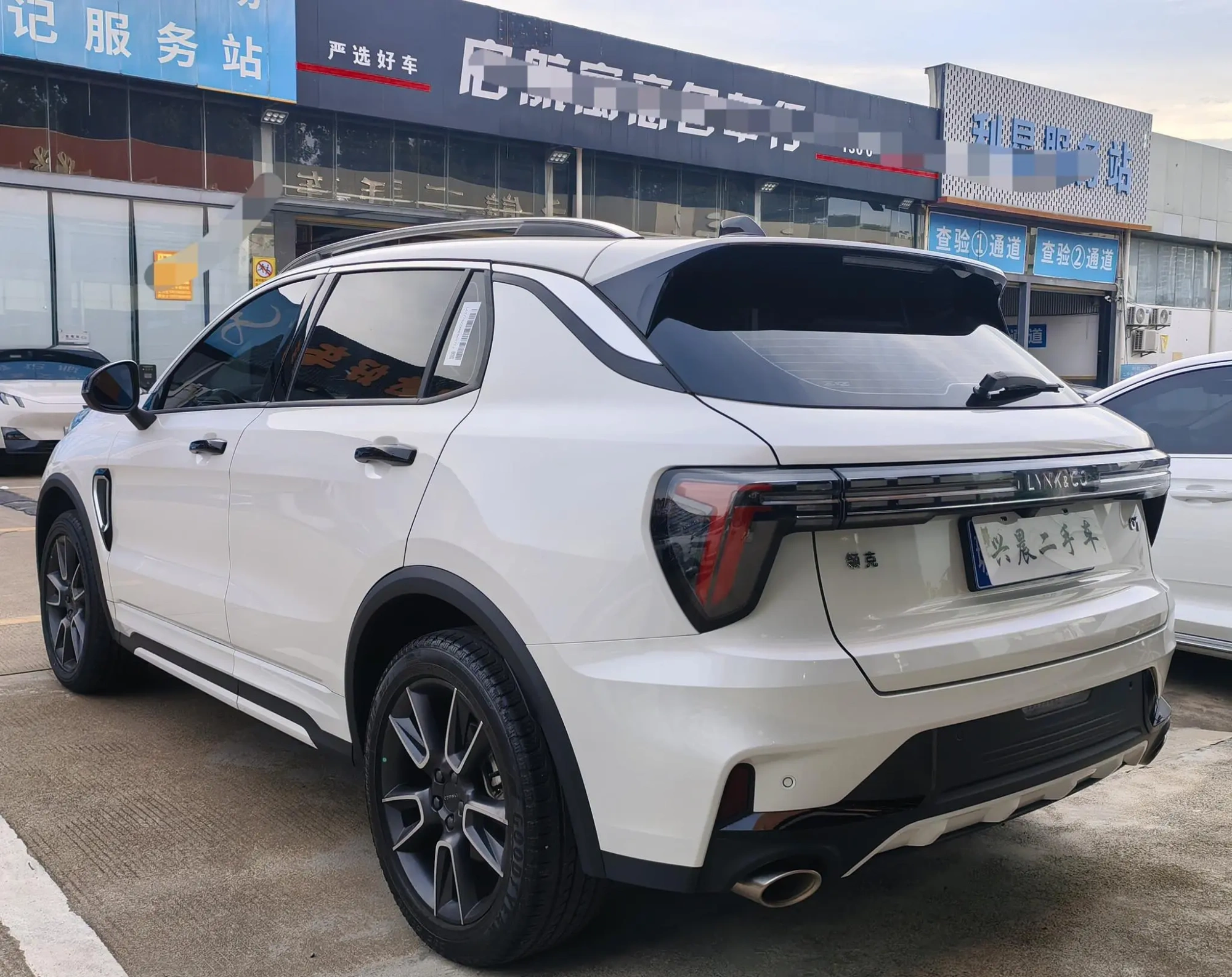LYNK & CO Lynk 01 2.0TD two-wheel drive global Pro