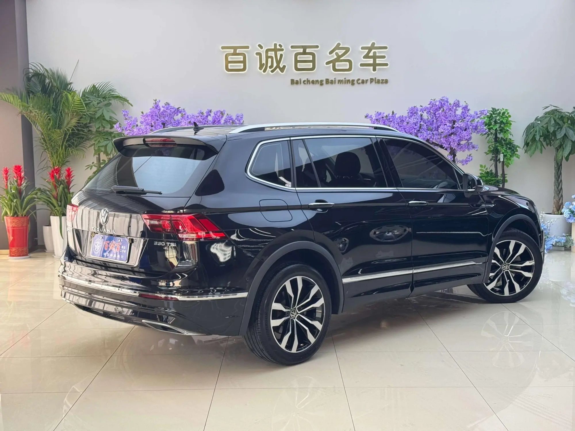 Volkswagen Tiguan L 330TSI automatic two-wheel drive R-Line Premium edition
