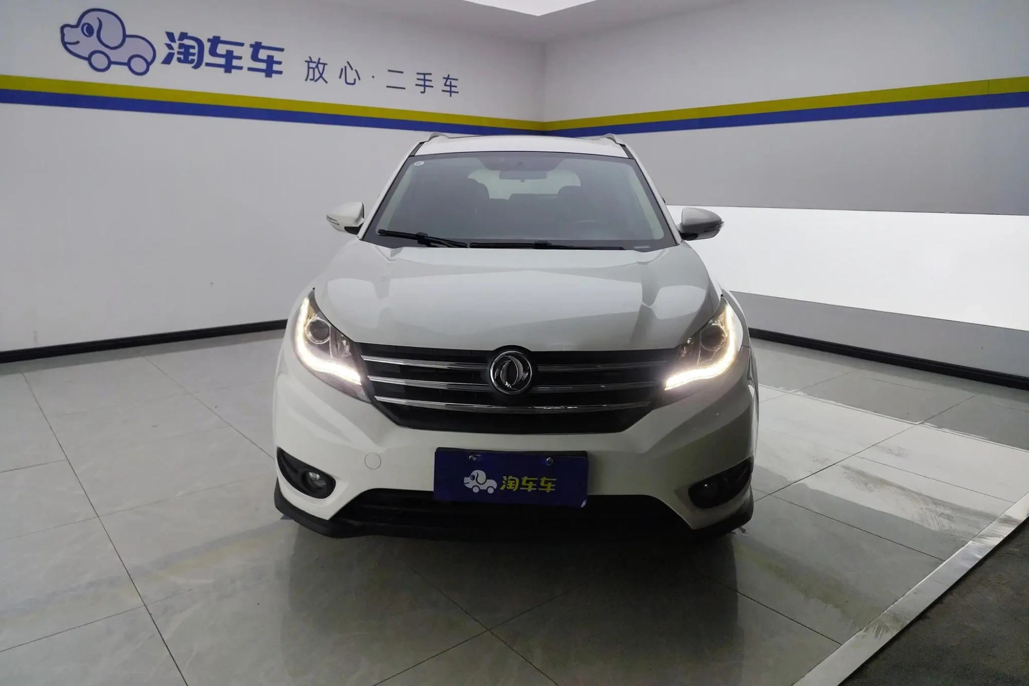Dongfeng Fengguang Scenery 580 1.8L manual comfort type