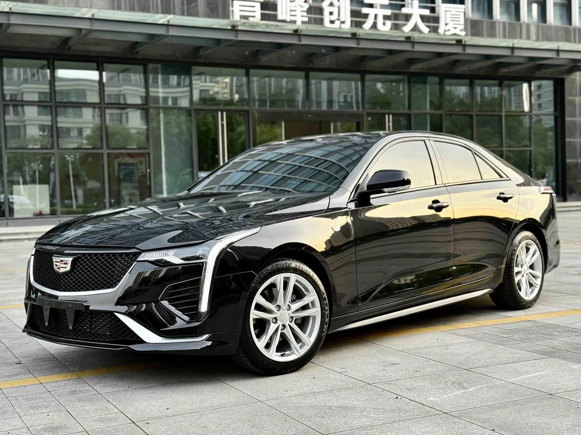 Cadillac Cadillac CT4 28T luxury