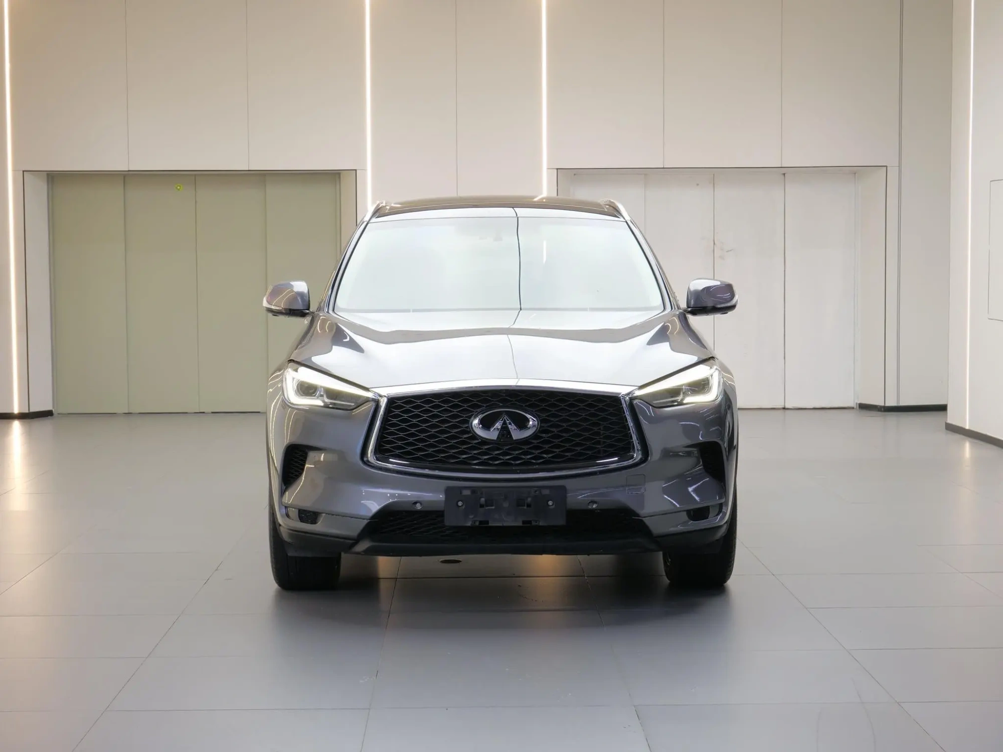 Infiniti Infiniti QX50 2.0T two-wheel drive pilot version