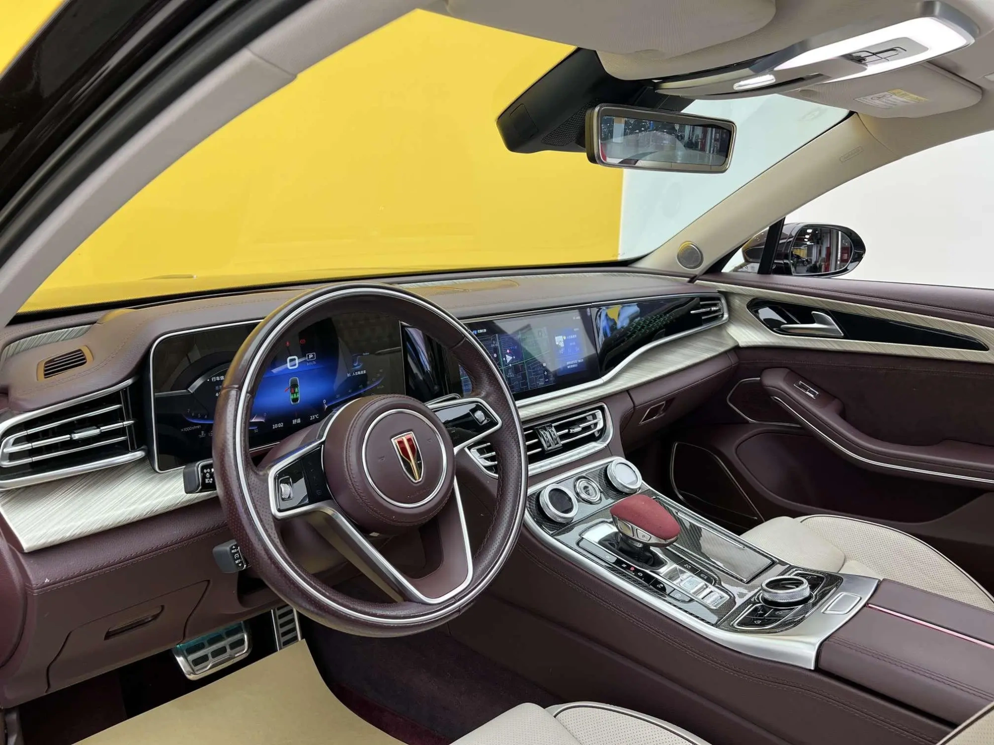 Hongqi Hongqi H9 3.0T Zhilian Qichang Version