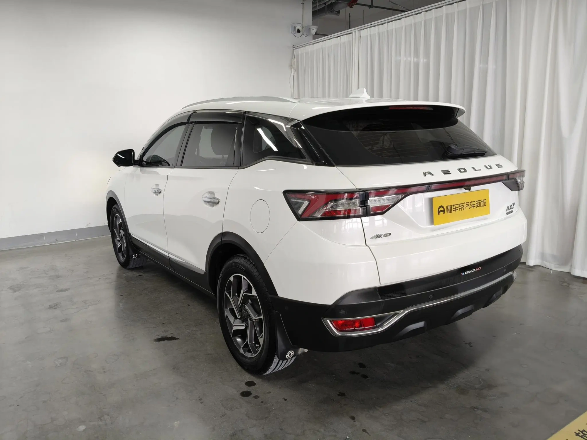 Dongfeng Fengshen Dongfeng Fengshen AX7 1.6T automatic AI flagship country VI