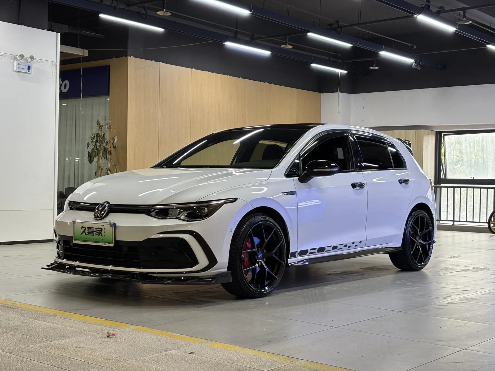 Volkswagen golf 280TSI DSG R-Line Lite
