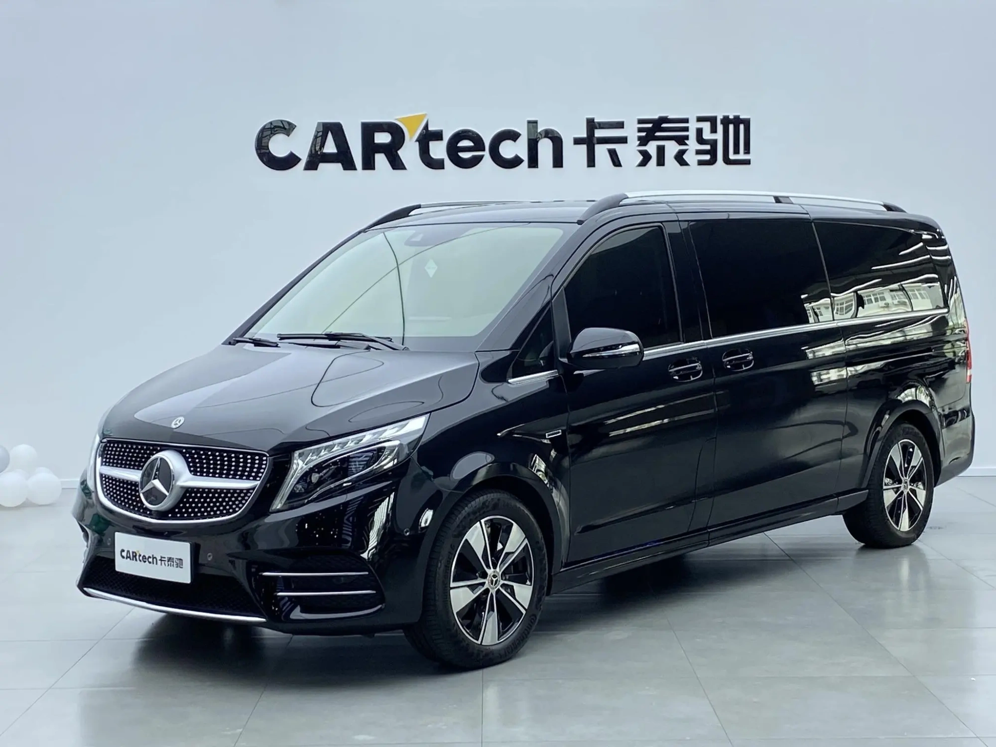 Mercedes-Benz Mercedes-Benz V-class V 260 L Long wheelbase Deluxe Edition