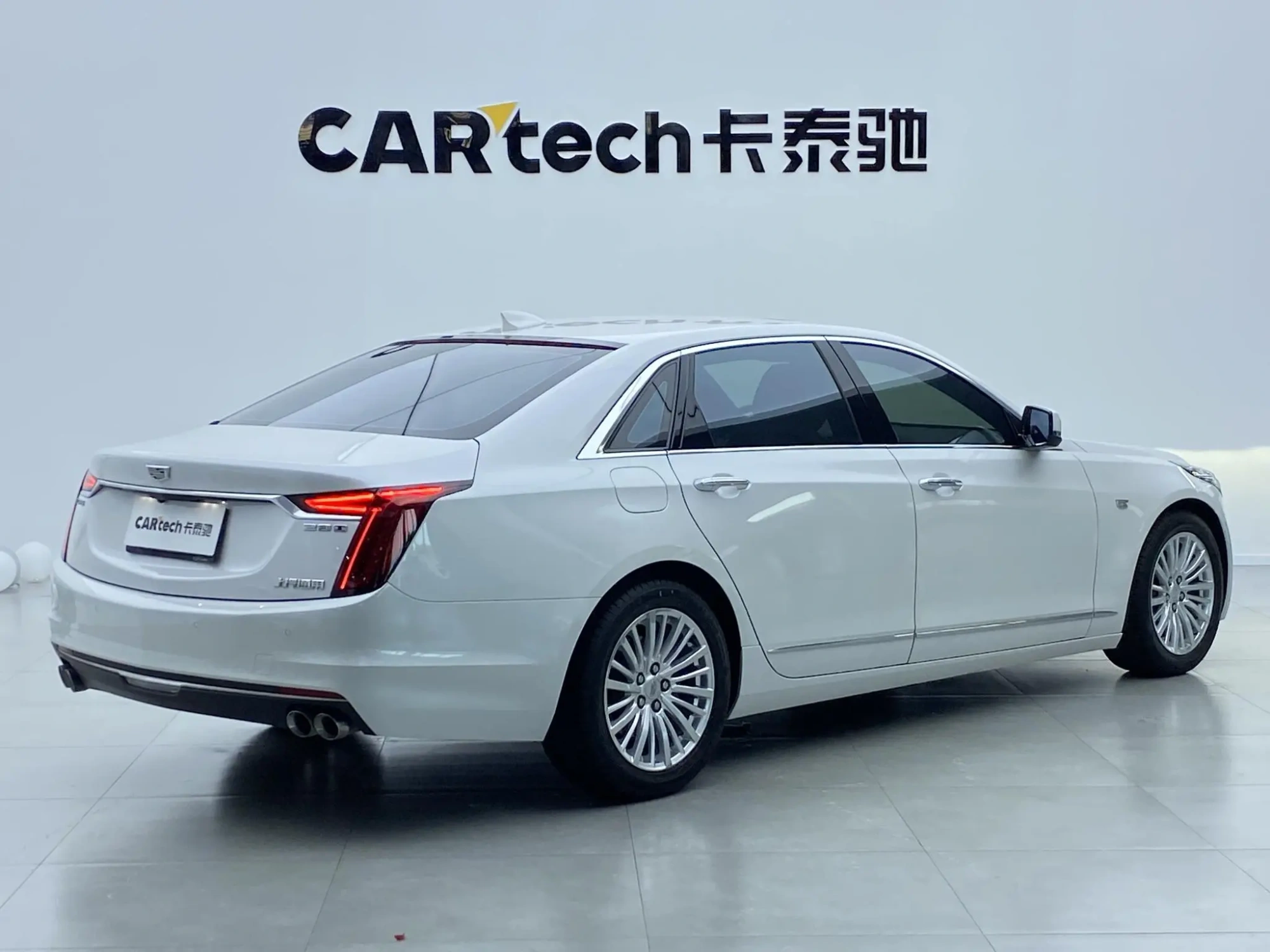 Cadillac Cadillac CT6 28T fashion type