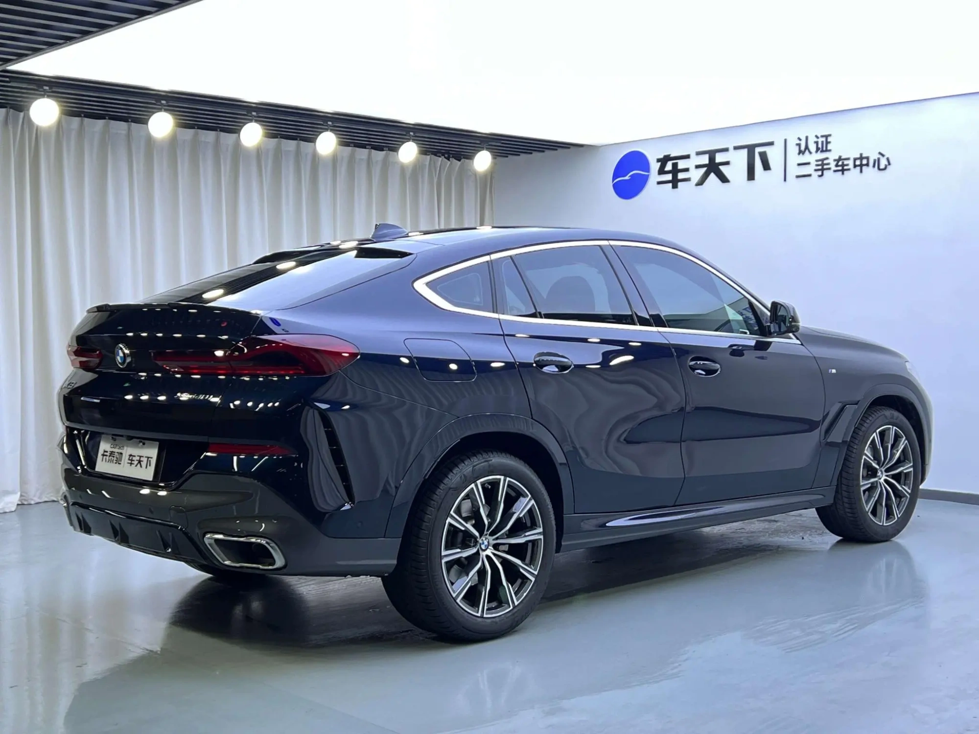 BMW BMW X6 xDrive40i M sports suit