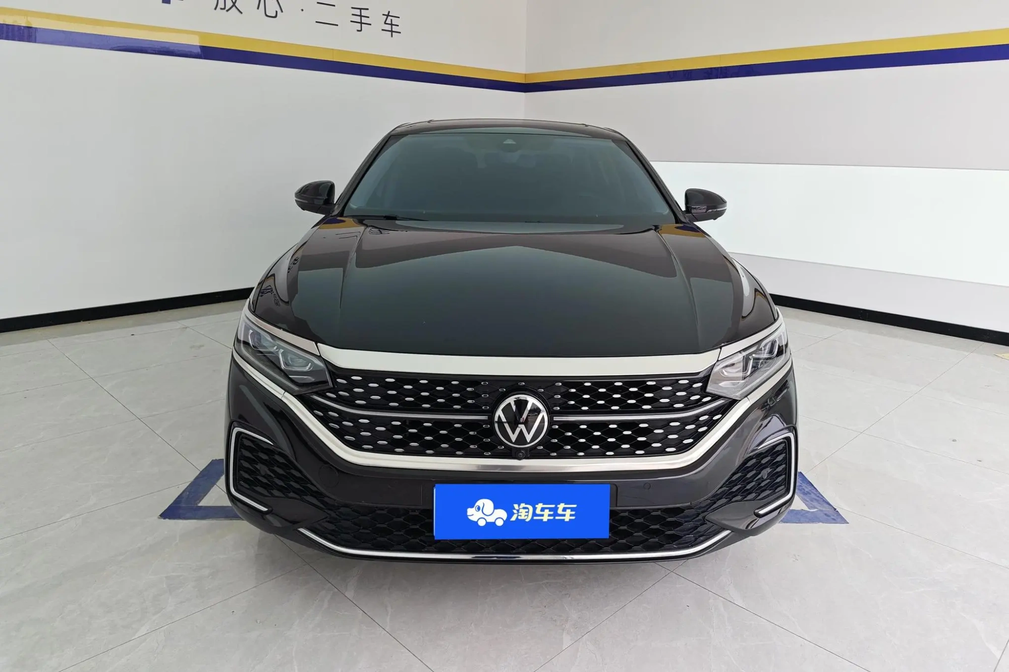 Volkswagen Passat Facelift 330TSI Starry Sky Deluxe Edition