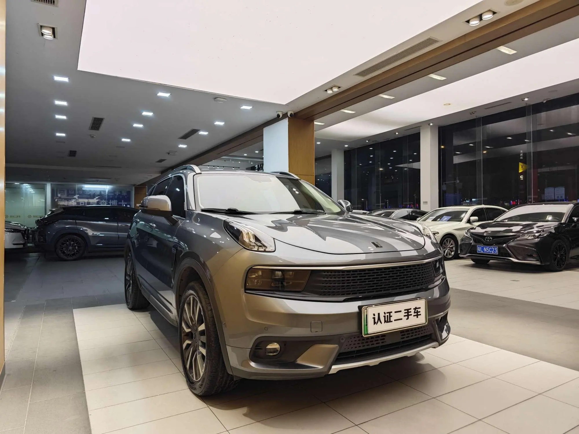 LYNK & CO Lynk &Co. 01 EM-P 1.5T Jinguo V