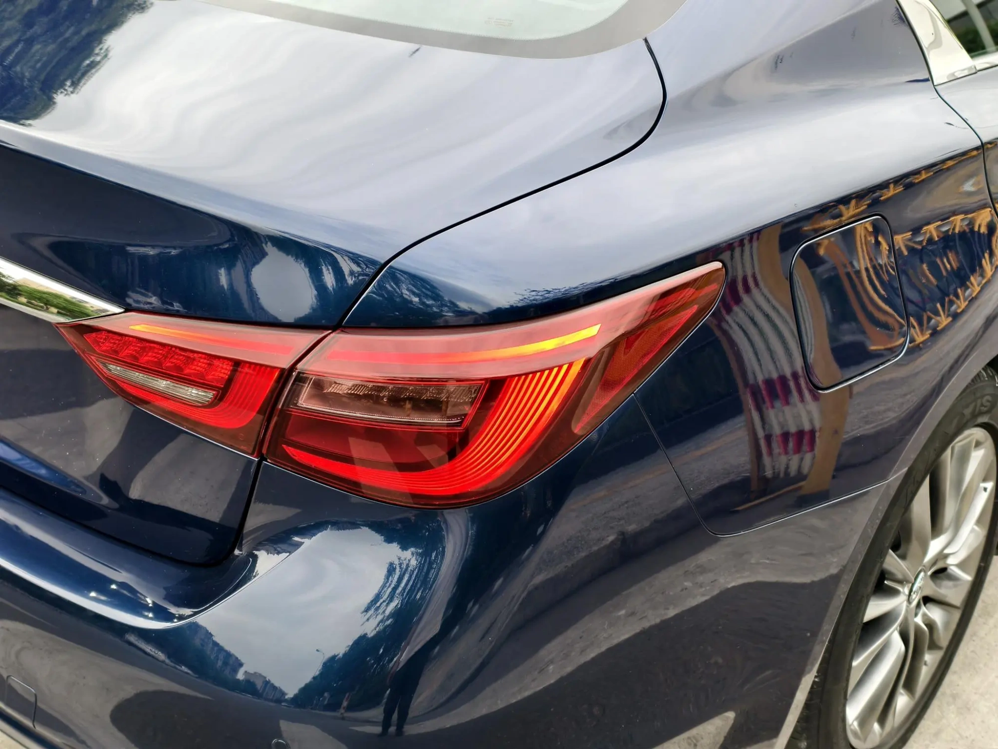 Infiniti Infiniti Q50L 2.0T Premium Version Country VI