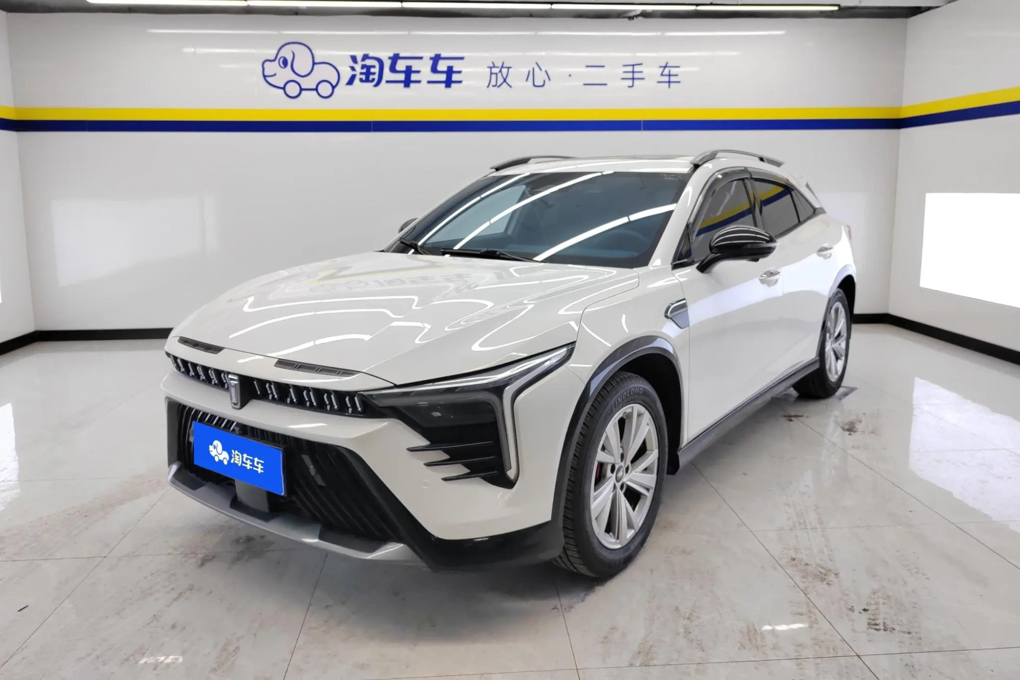 FAW Pentium B70S 1.5T Commander Zhichao