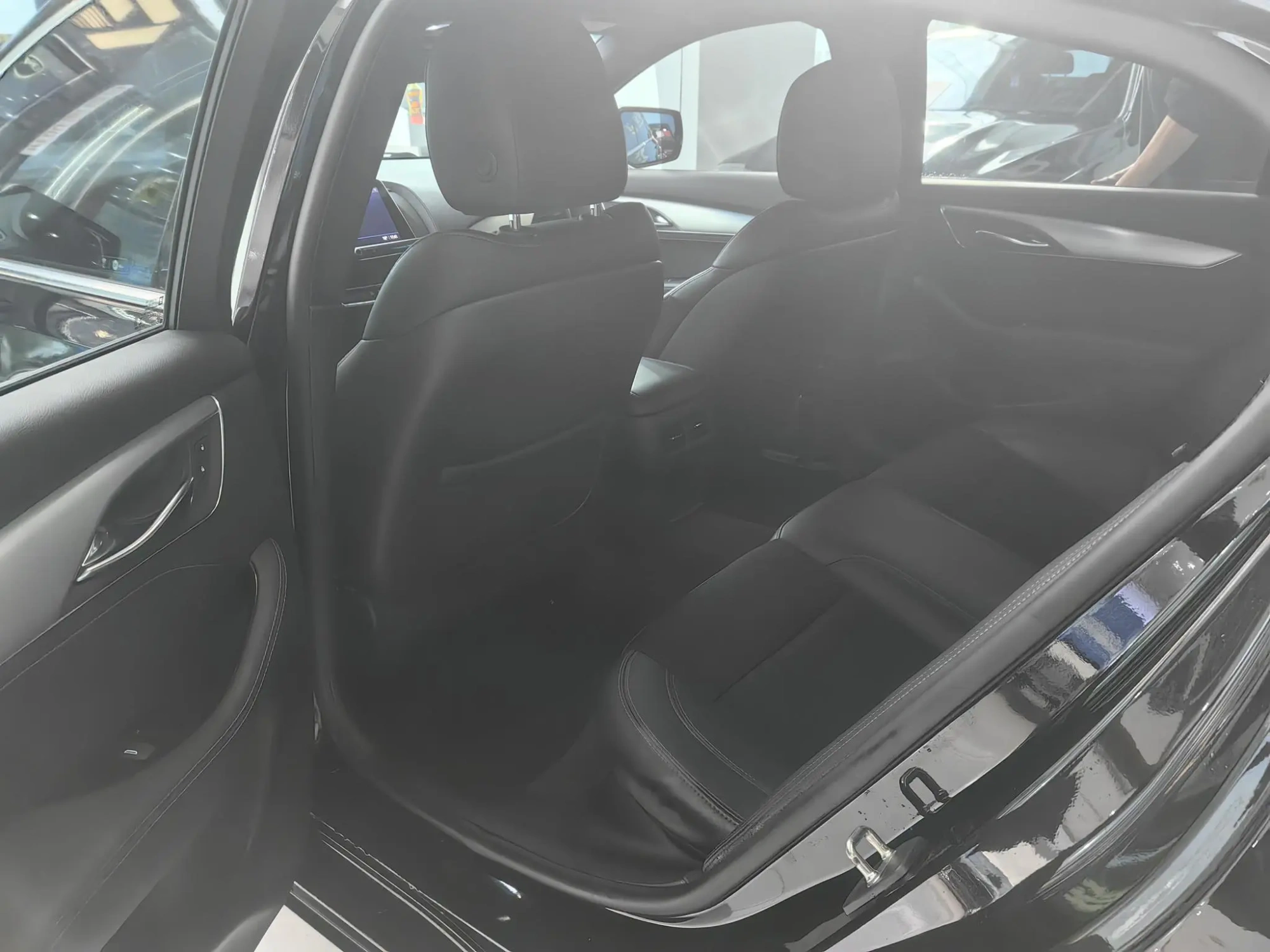 Cadillac Cadillac CT5 28T technical type