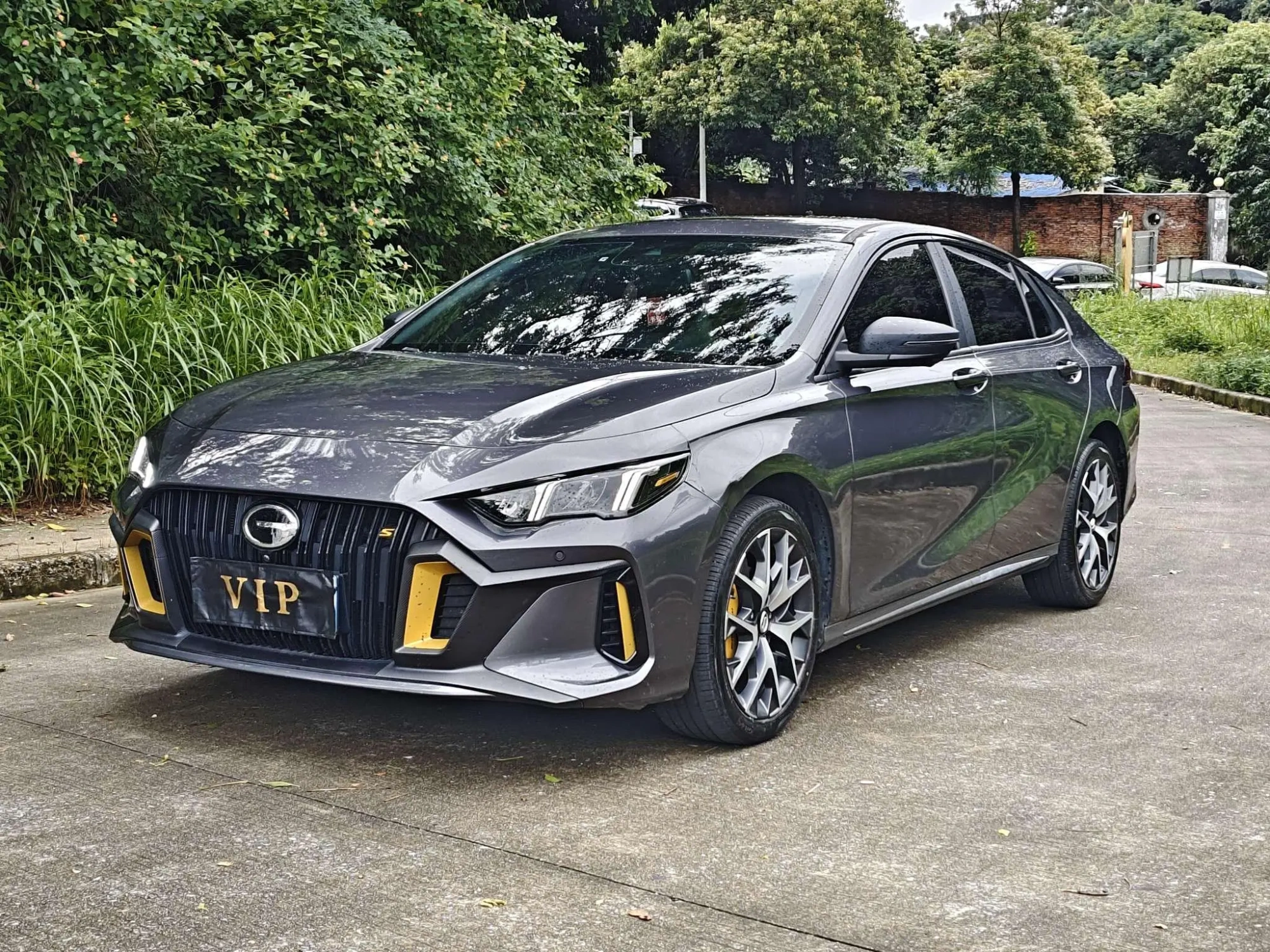 GAC Shadow Leopard 270T J16 R-Style track version