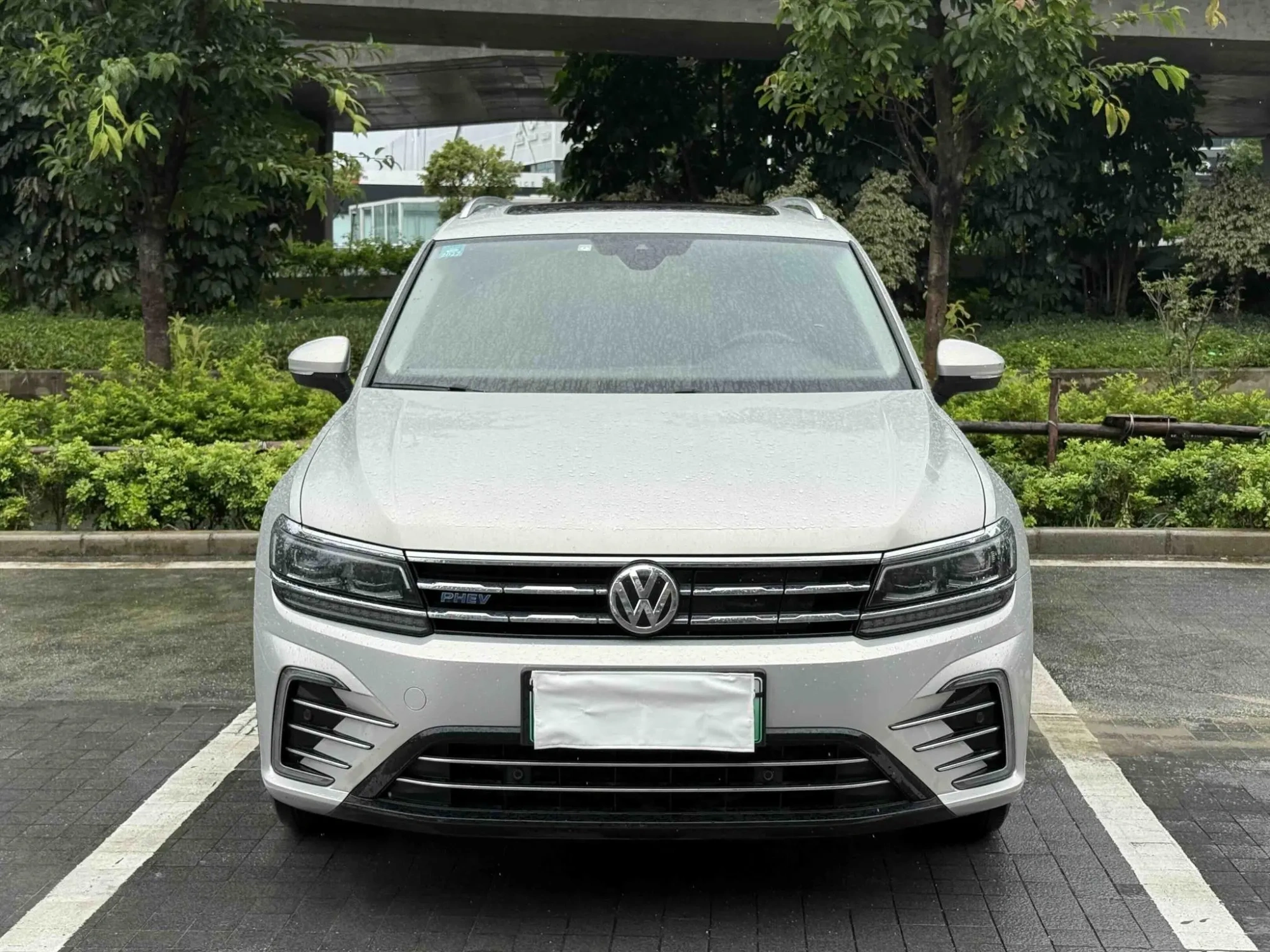 Volkswagen Tiguan L PHEV 430PHEV Hybrid Ultimate Edition