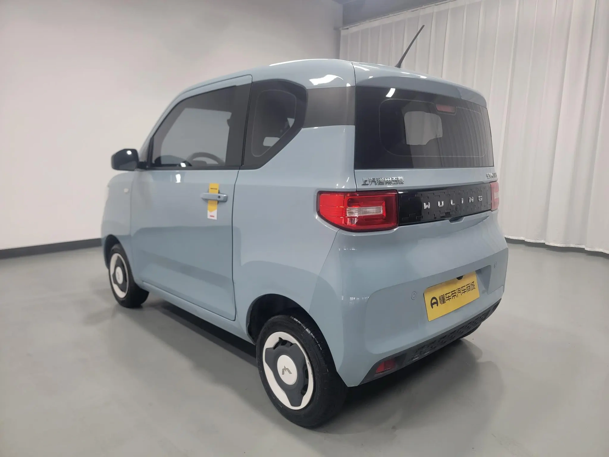 Wuling Wuling Hongguang MINIEV Free lithium iron phosphate