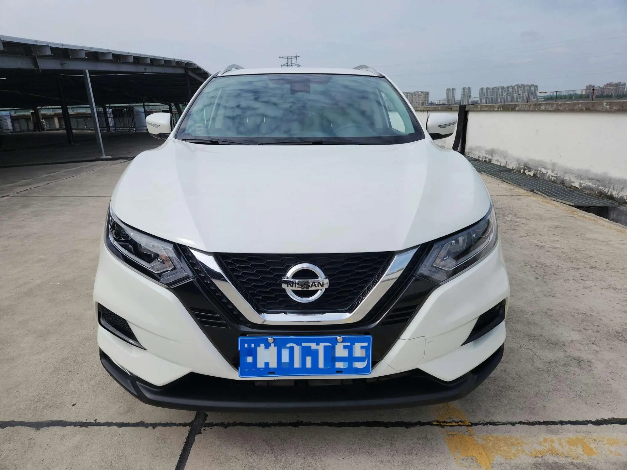 Nissan Qashqai 2.0 L XV Smart Edition