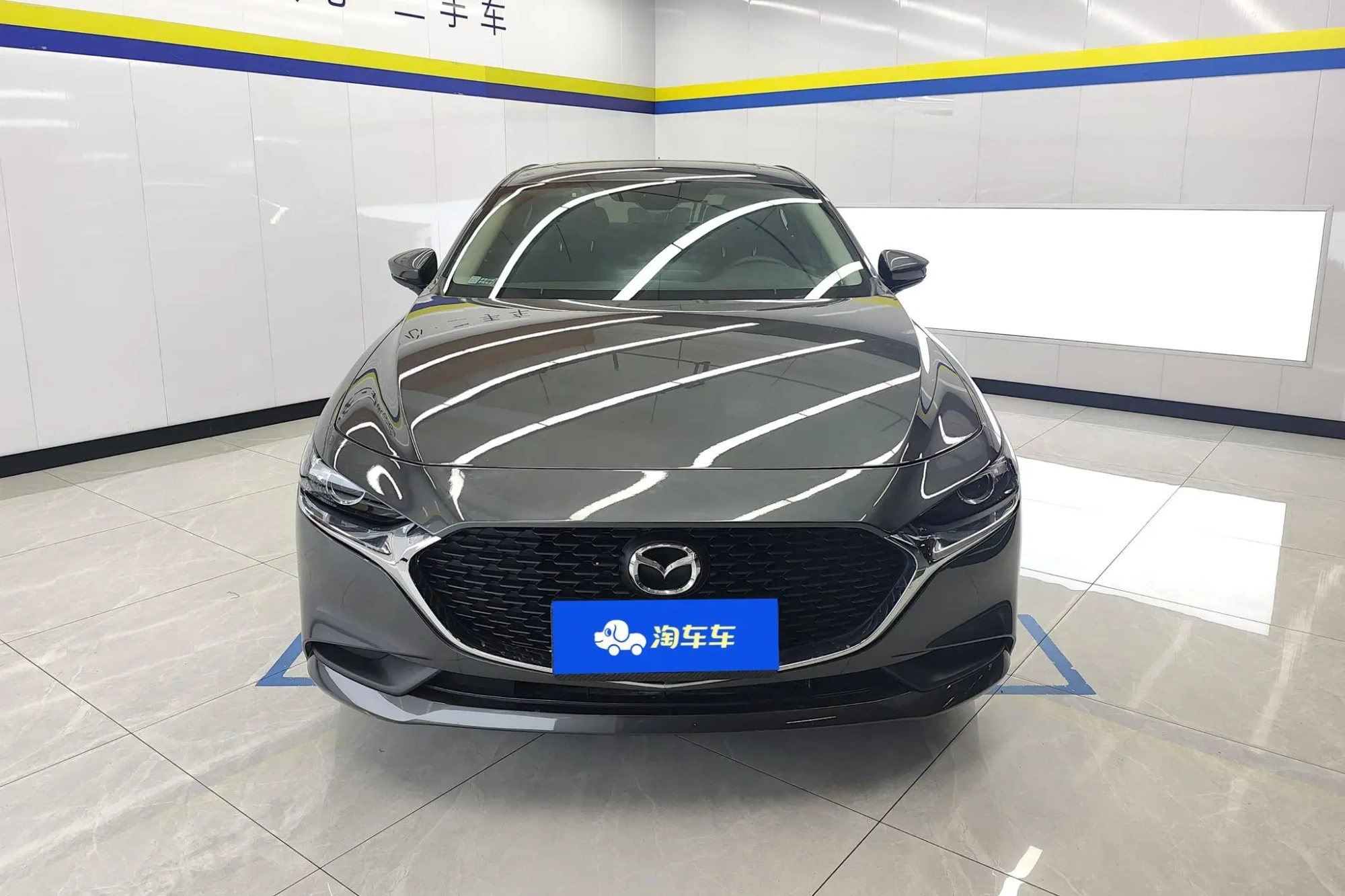 Mazda Mazda 3 Angkesaila 1.5L automatic quality version