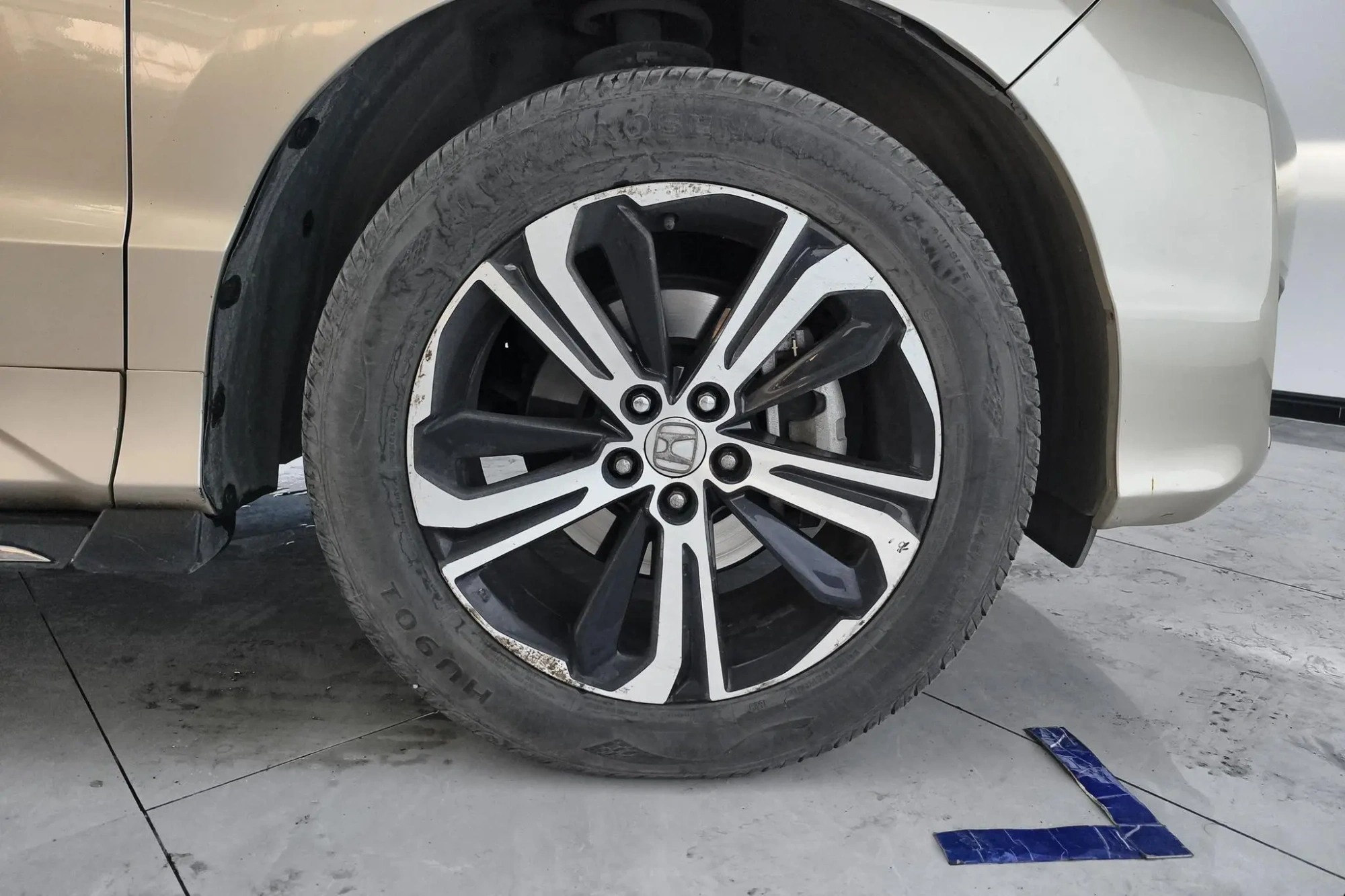 Honda Honda UR-V 370TURBO four-wheel drive Exclusive Edition Country V