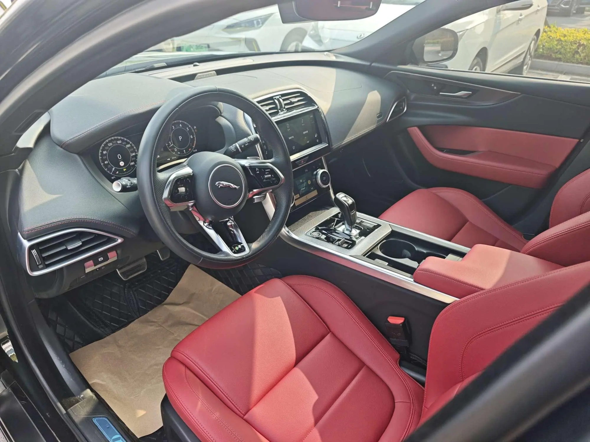 Jaguar Jaguar XEL 2.0T 250PS R-DYNAMIC S Enterprising Sports Edition